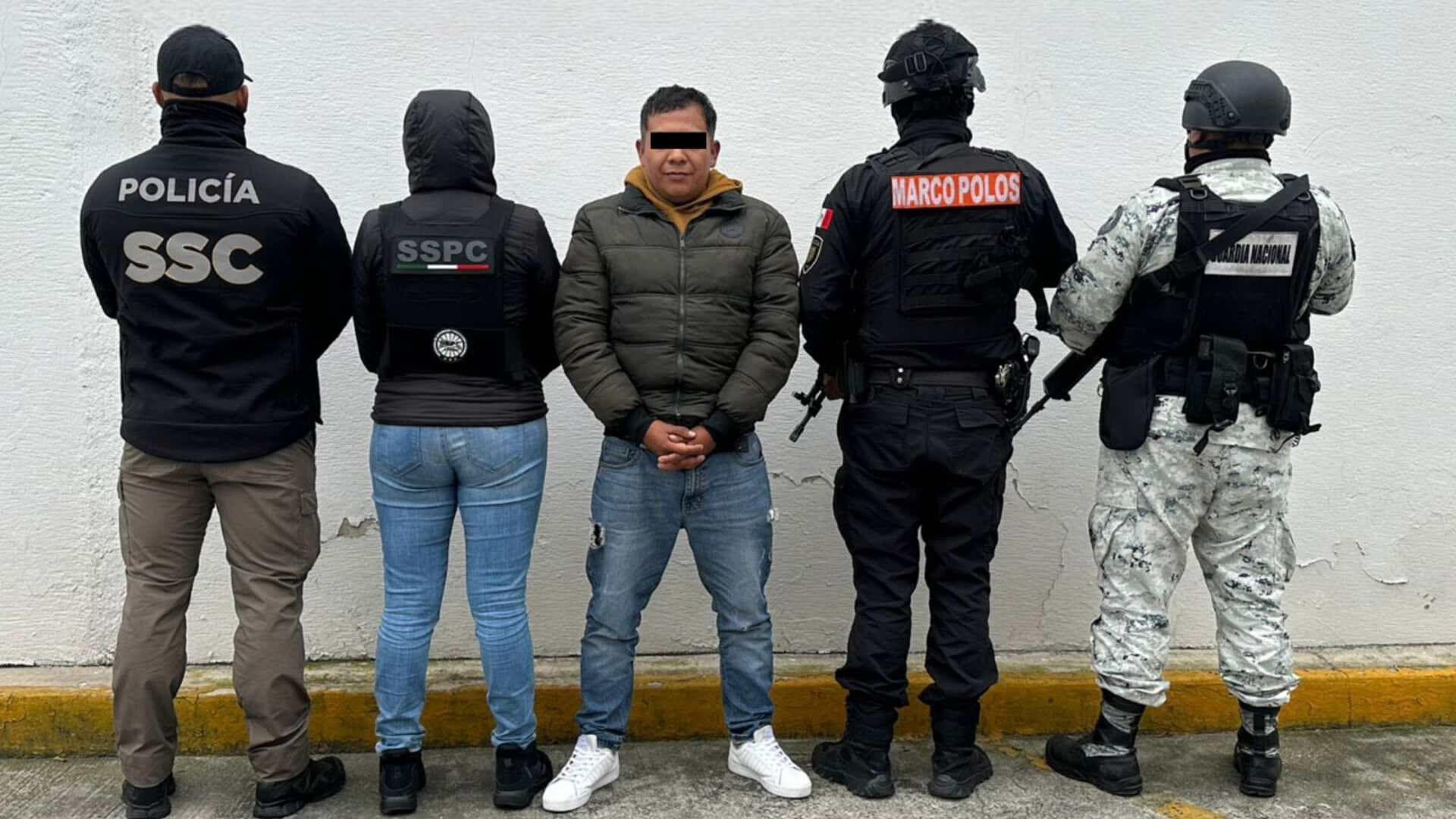 Detienen a Presunto Miembro de "El Güero Fresa" en Lomas de San Lorenzo, Iztapalapa