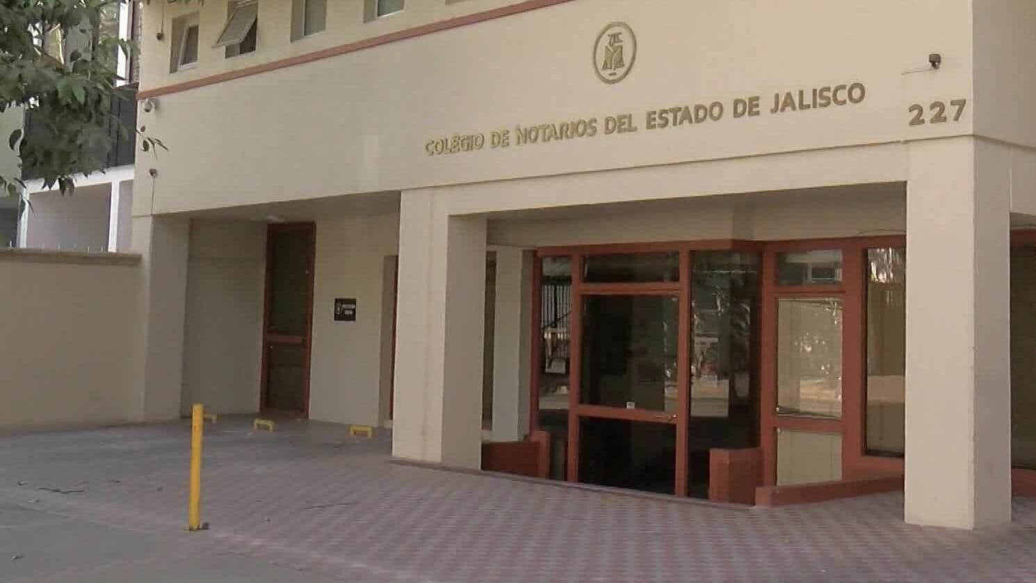 Estos son los Procesos Legales que Acumula un Notario de Tala Señalado de Fraude