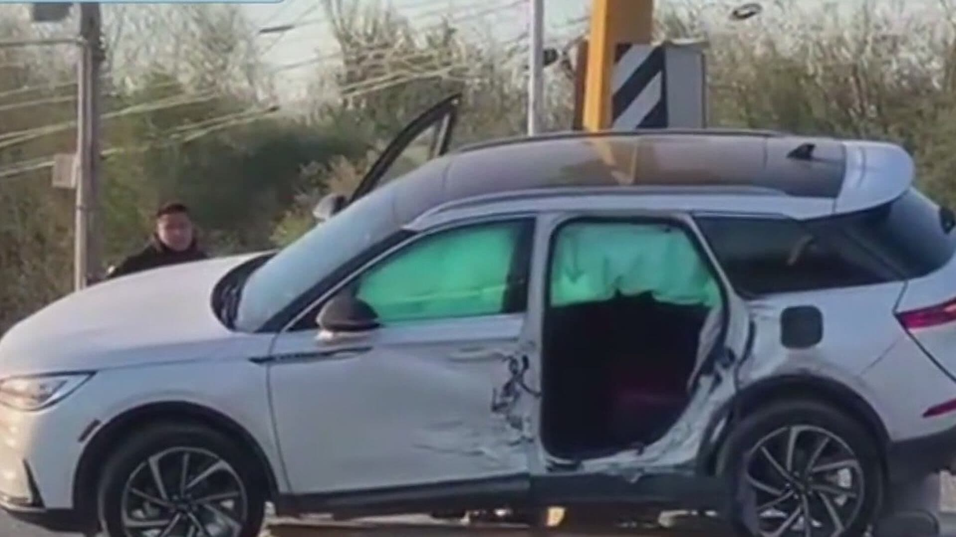 Deja 3 Heridos Choque de Carro Particular y Patrulla Municipal en Cadereyta Jiménez