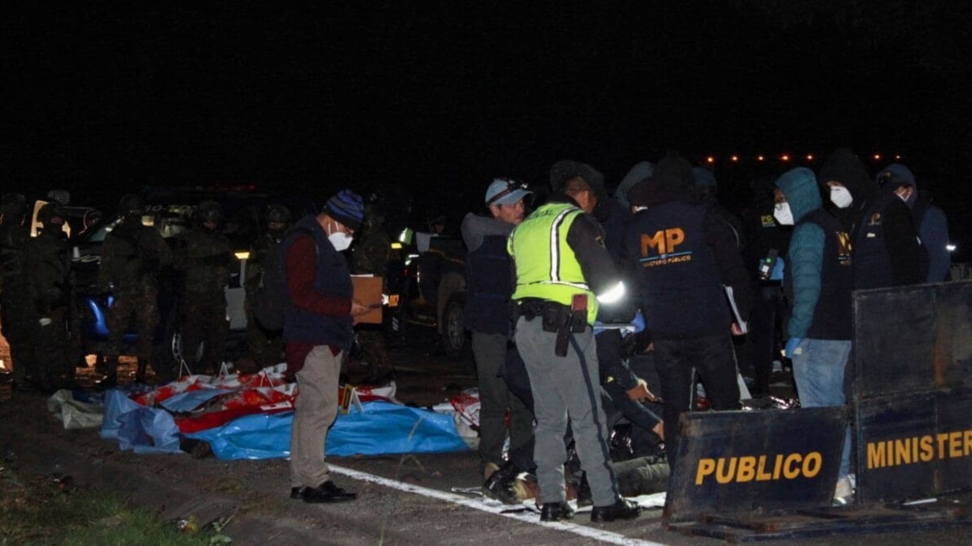 Reportan 15 Muertos y 20 Heridos Luego de que Autobús Cayera a Barranco en Guatemala