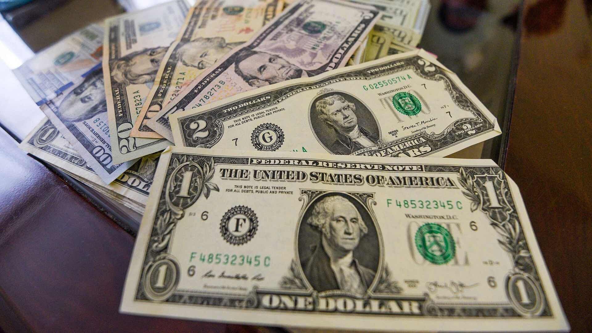 Así Está el Precio del Dólar Hoy, Lunes 25 de Mayo de 2026