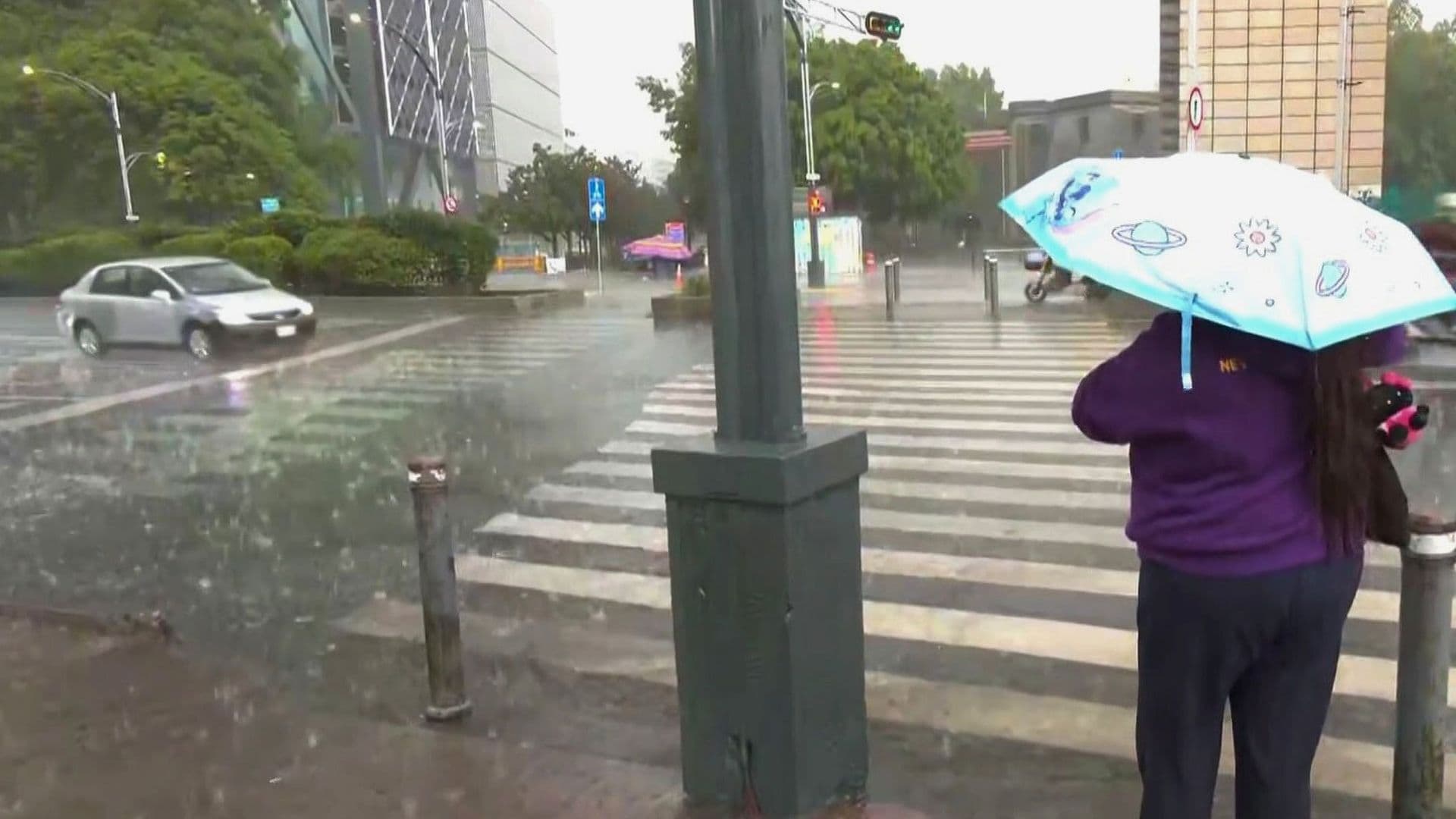 Lluvia en CDMX: Reportan Fuertes Precipitaciones en Inmediaciones de Paseo de la Reforma