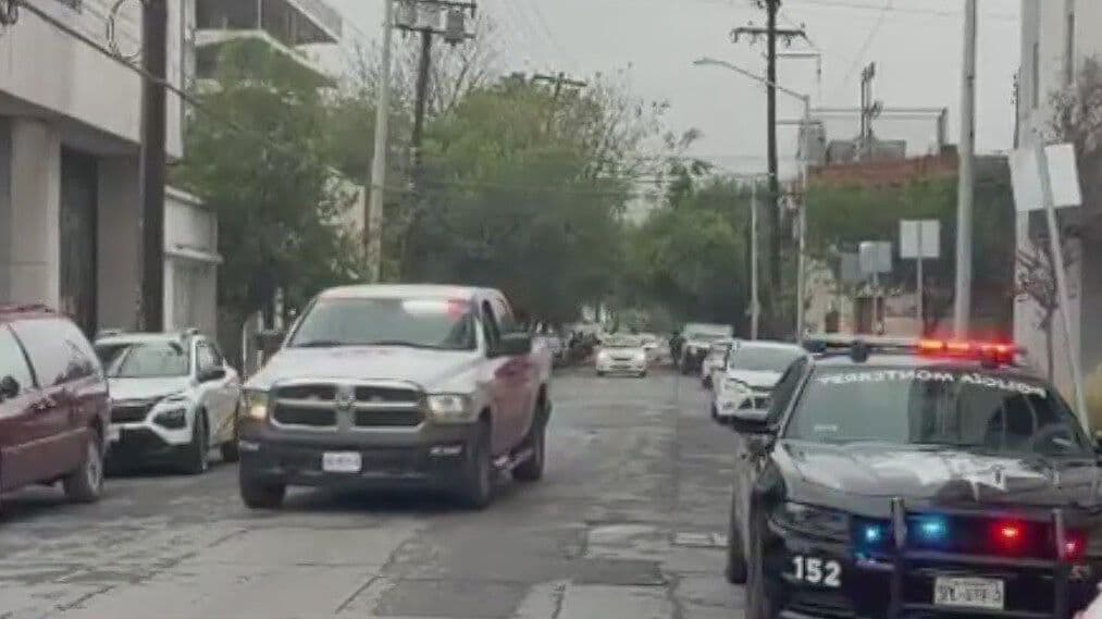 Moviliza Incendio en Casa en Monterrey: No Hay Heridos