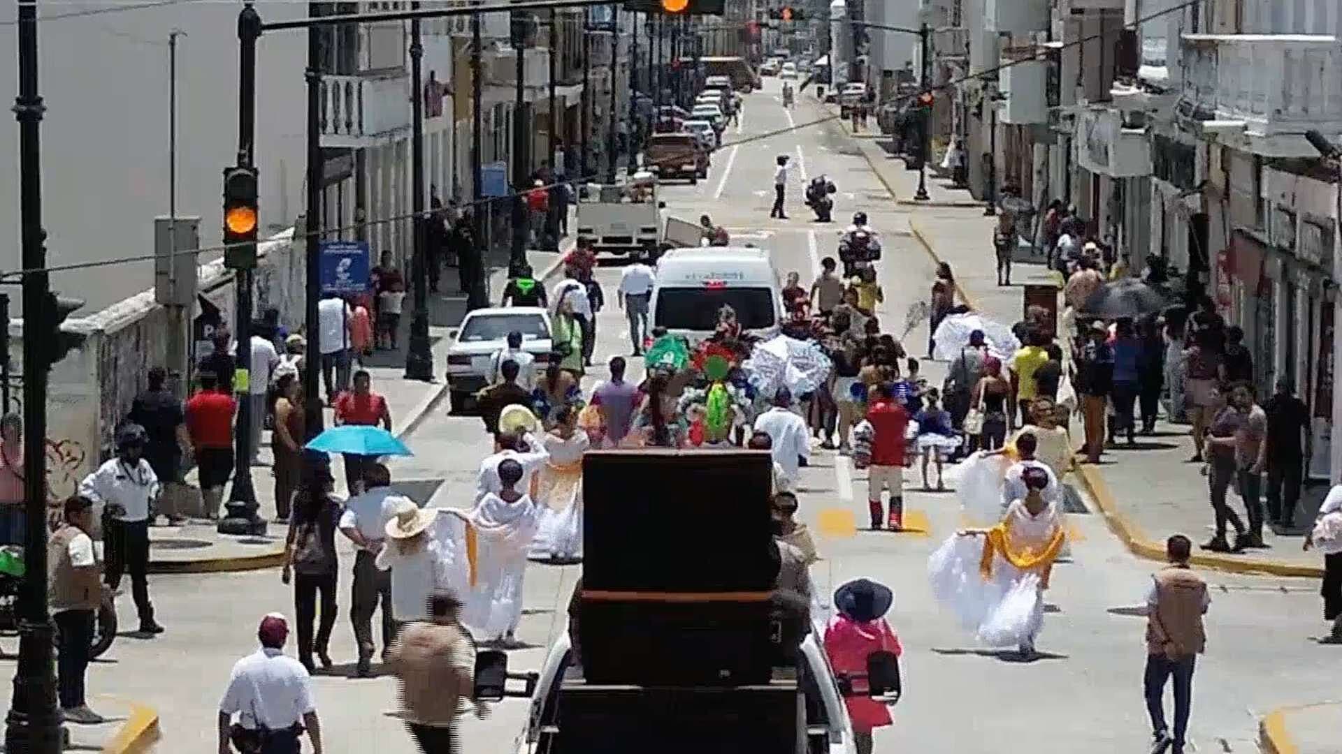 Dan Último Adiós con Rumbata Homenaje Cuerpo Presente Maestro Honorato en Veracruz