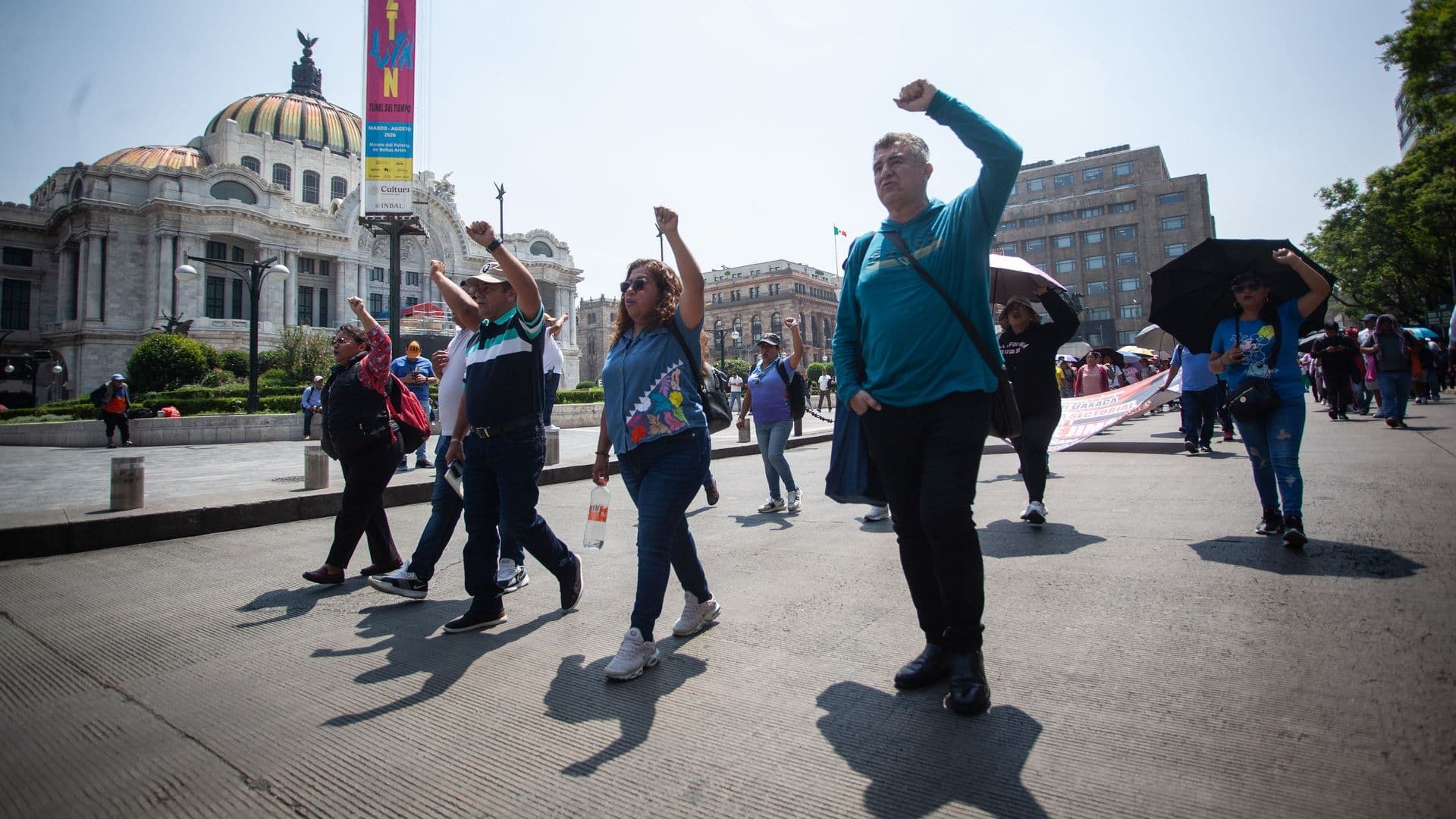Marcha de Maestros de la CNTE Hoy 25 de Mayo en CDMX: Bloqueos y Alternativas Viales