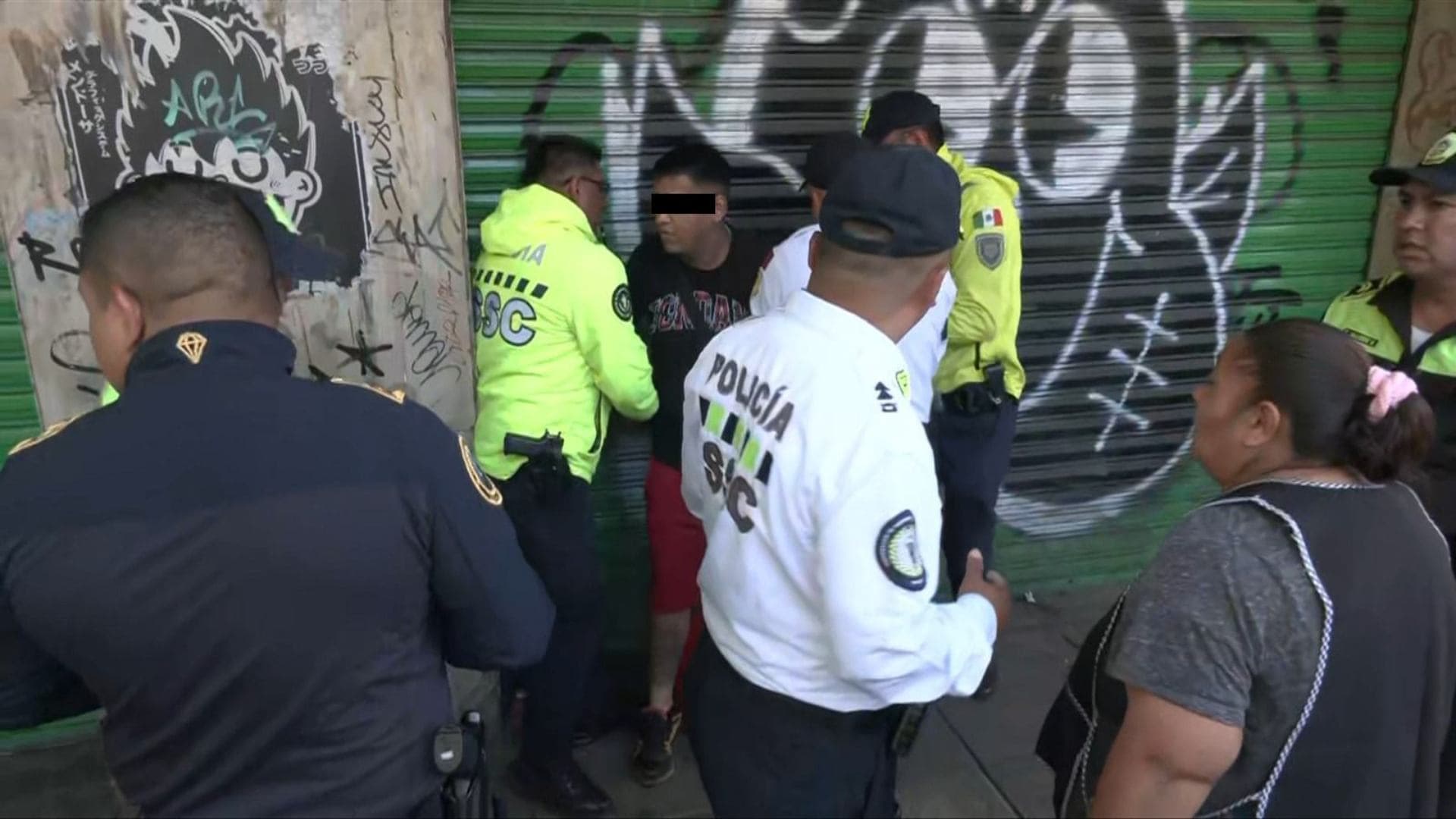 Detenido por acuchillar a comerciante en Reforma