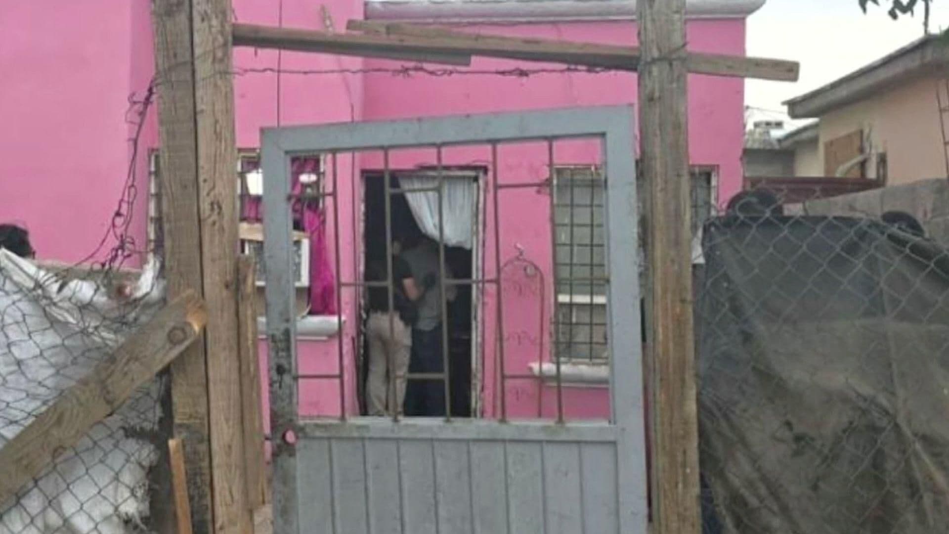 Catean Casa en Sierra Azul, Chihuahua; Detienen a Dos y Aseguran Droga