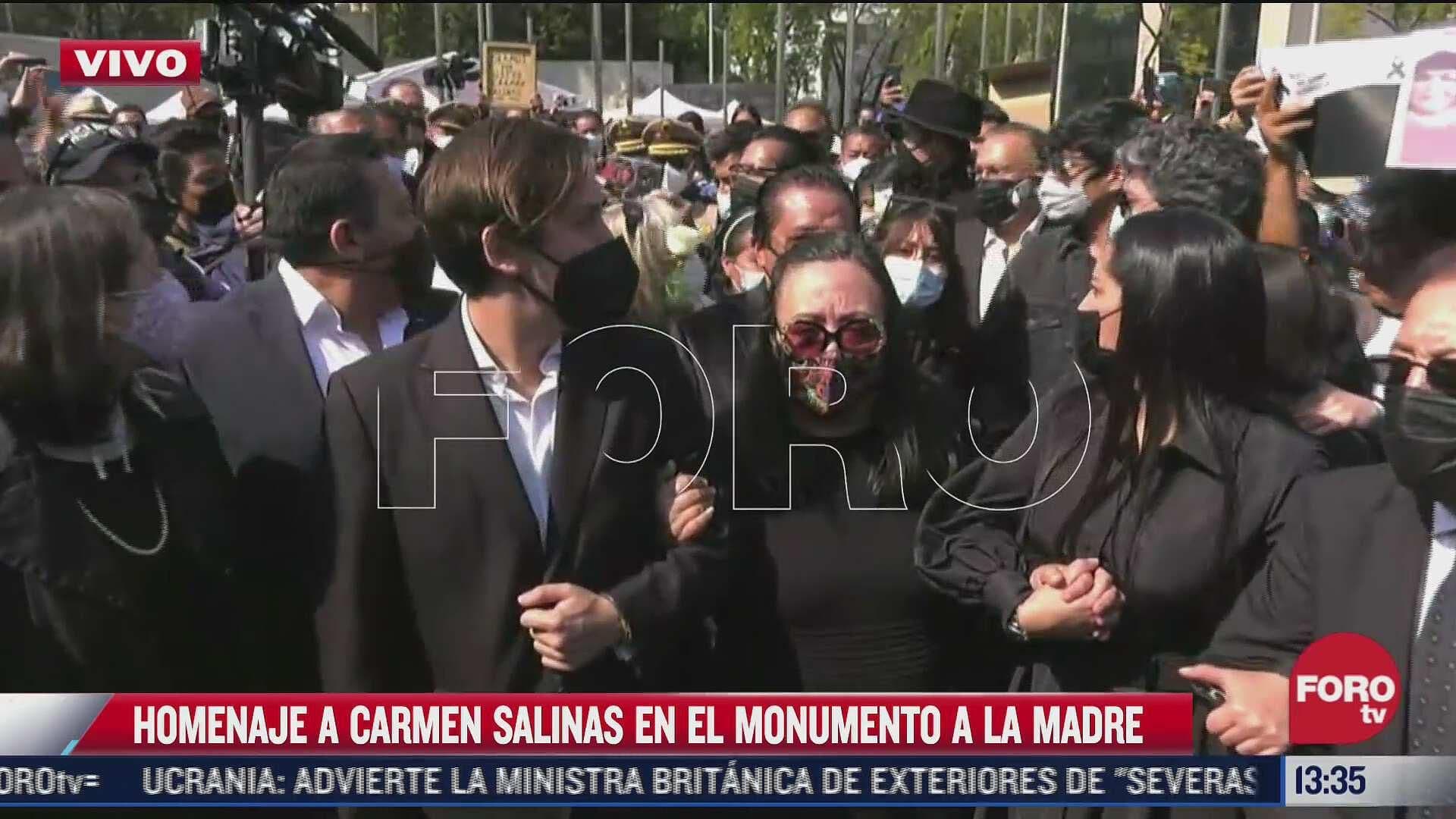 Realizan homenaje de cuerpo presente a Carmen Salinas en Monumento a la Madre (Parte 2)