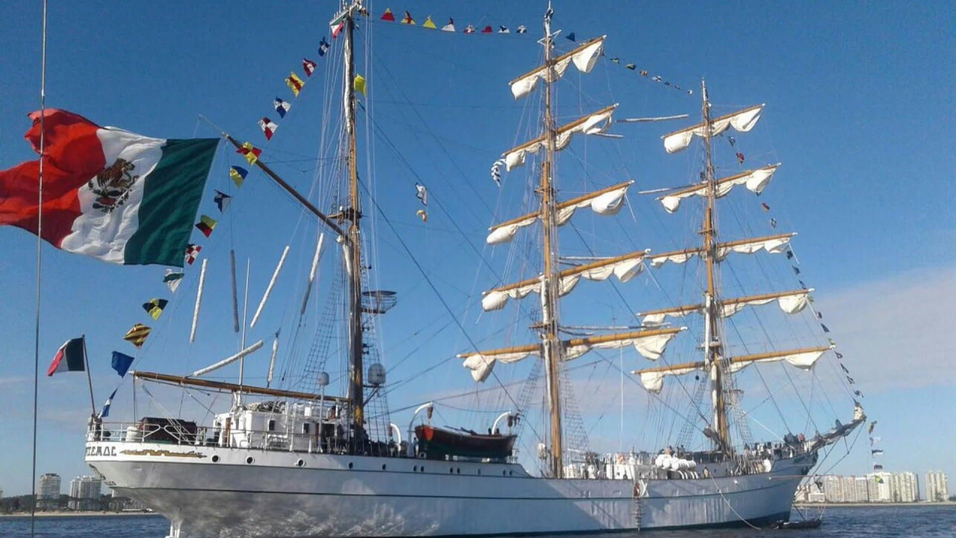 Bolsa de Trabajo en la Marina 2025: Buscan Albañiles, Carpinteros y Más para Construir Barcos