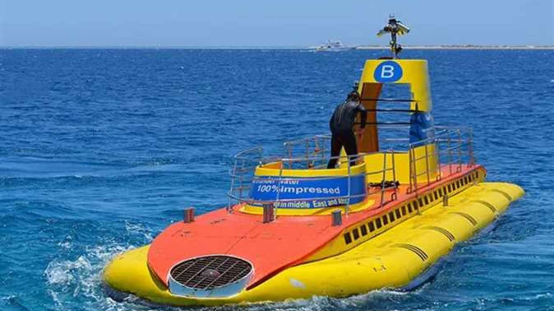 Accidente de Submarino en Costa Egipcia del Mar Rojo Deja Varios Turistas Muertos