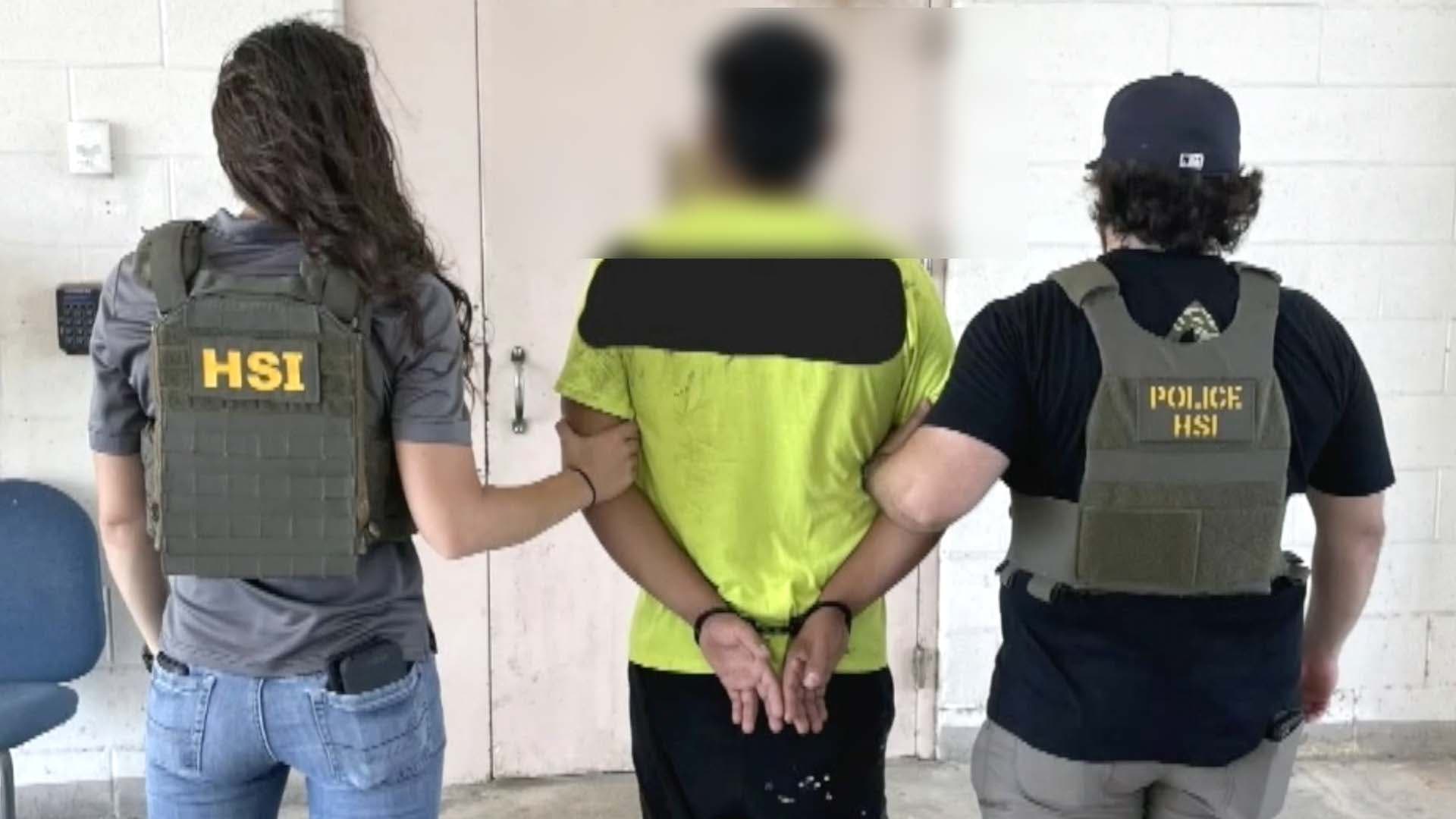ICE Detiene a 12 Personas, Entre Ellas Mexicanos, en Harlingen y San Benito, Texas