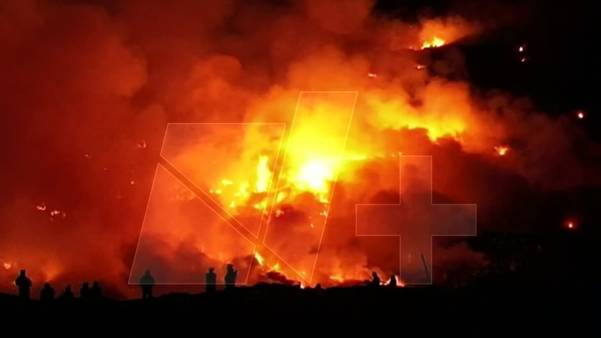 Se Registra Fuerte Incendio en Relleno Sanitario del Bordo de Xochiaca