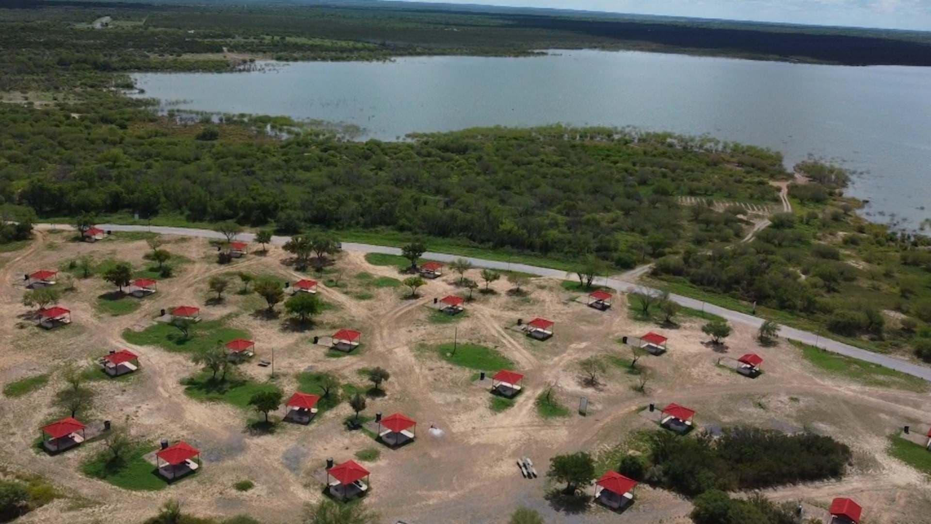 Hallan Tres Cuerpos en una Fosa Séptica cerca de Presa El Cuchillo en Nuevo León