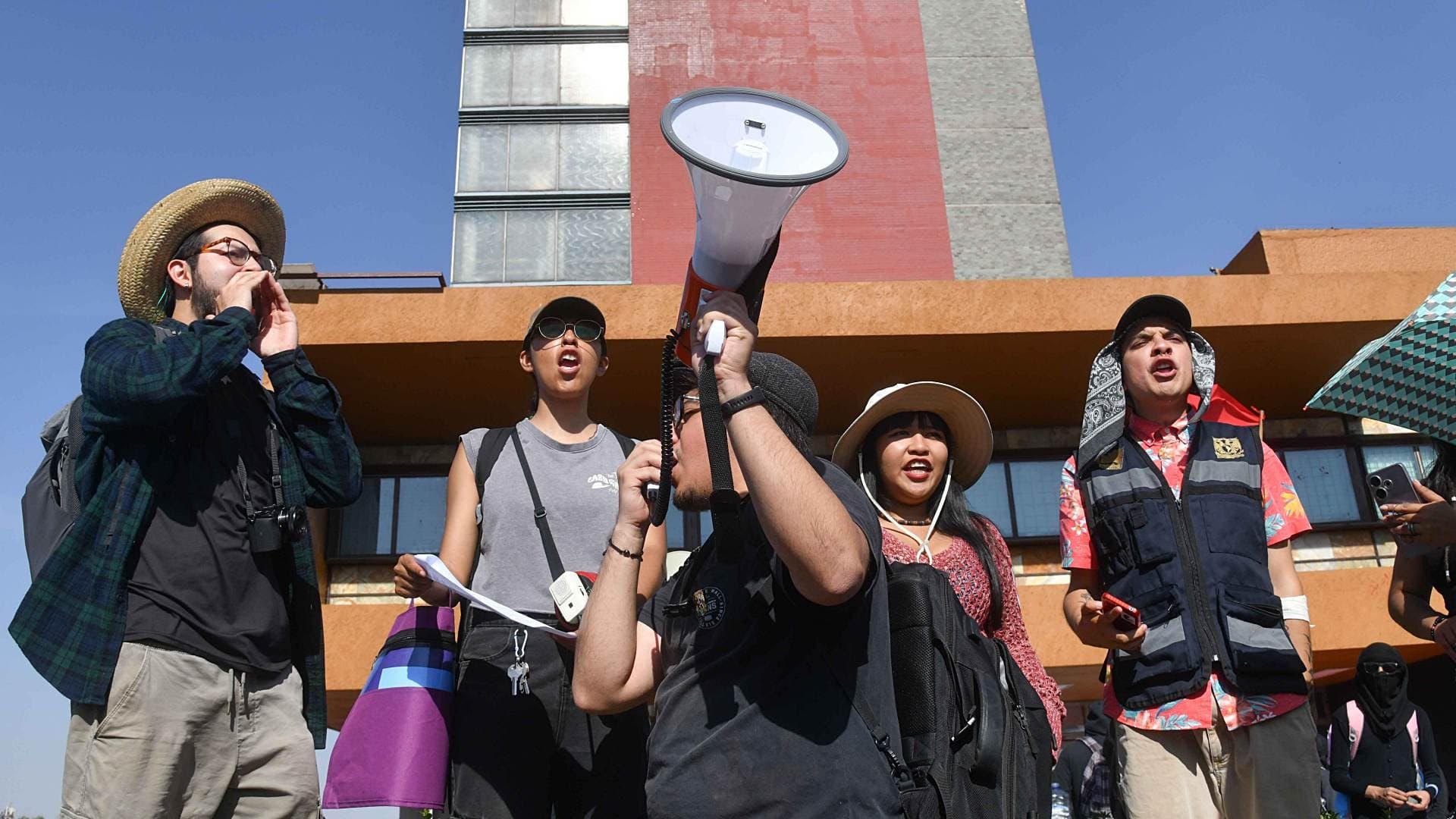 Marcha de Estudiantes y Bloqueo de la UNAM Hoy: Puntos Afectados en CDMX por Protestas