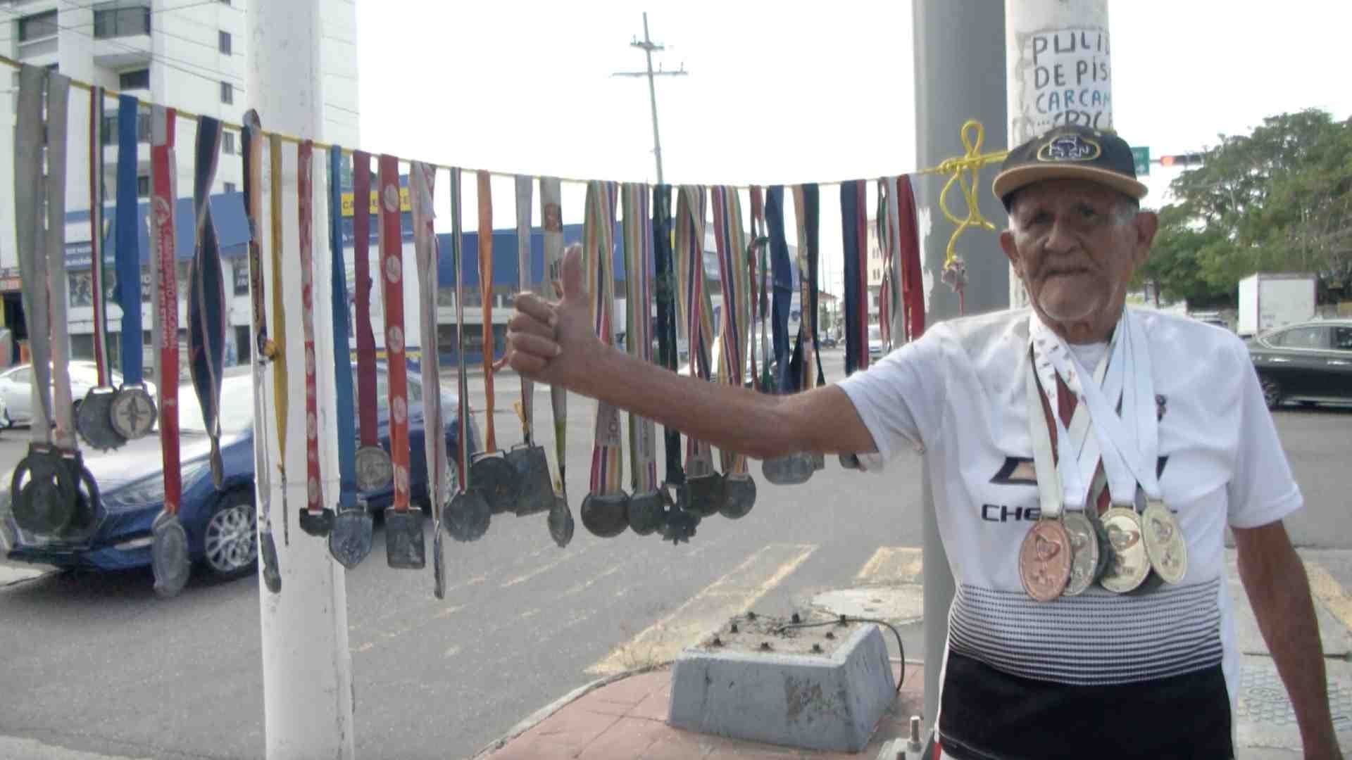 Atleta Veracruzano de 86 Años Busca Competir en Lima, Perú el Próximo 2026; Esta es su Historia