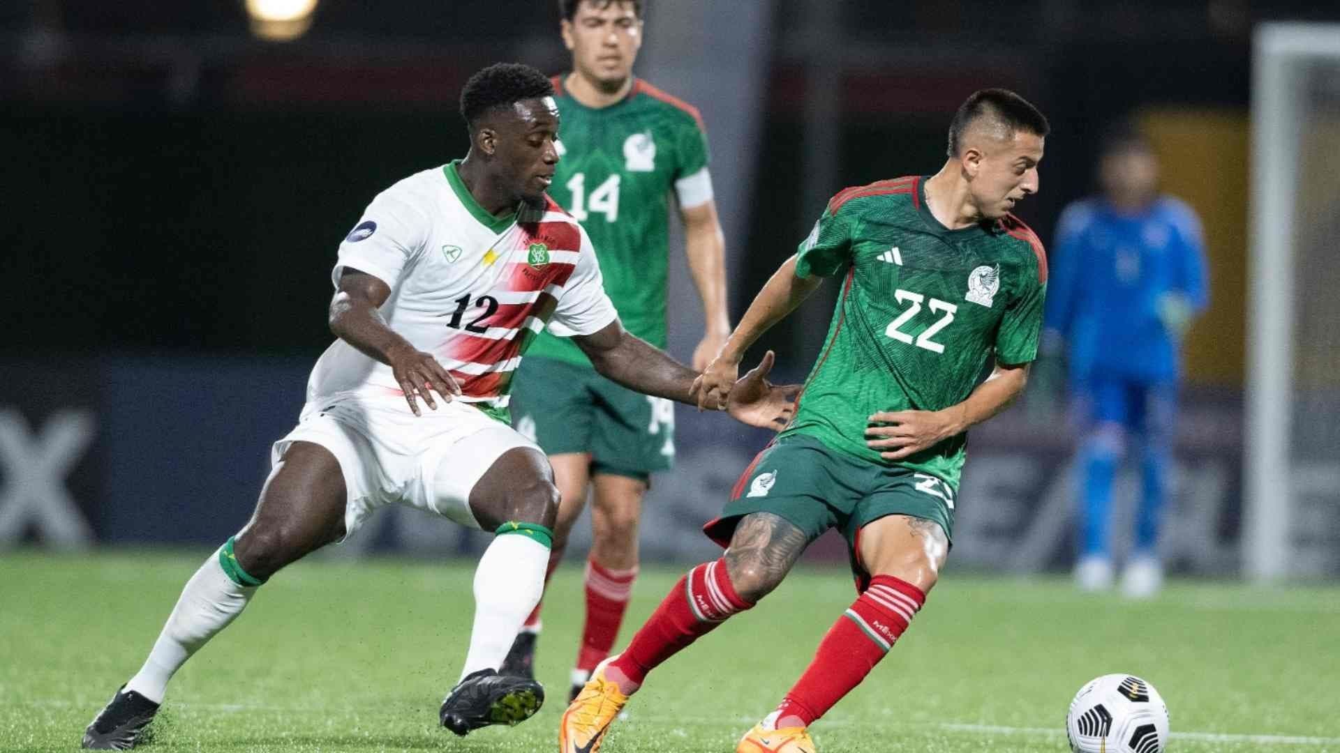 México Sufre ante Surinam en Debut de Diego Cocca