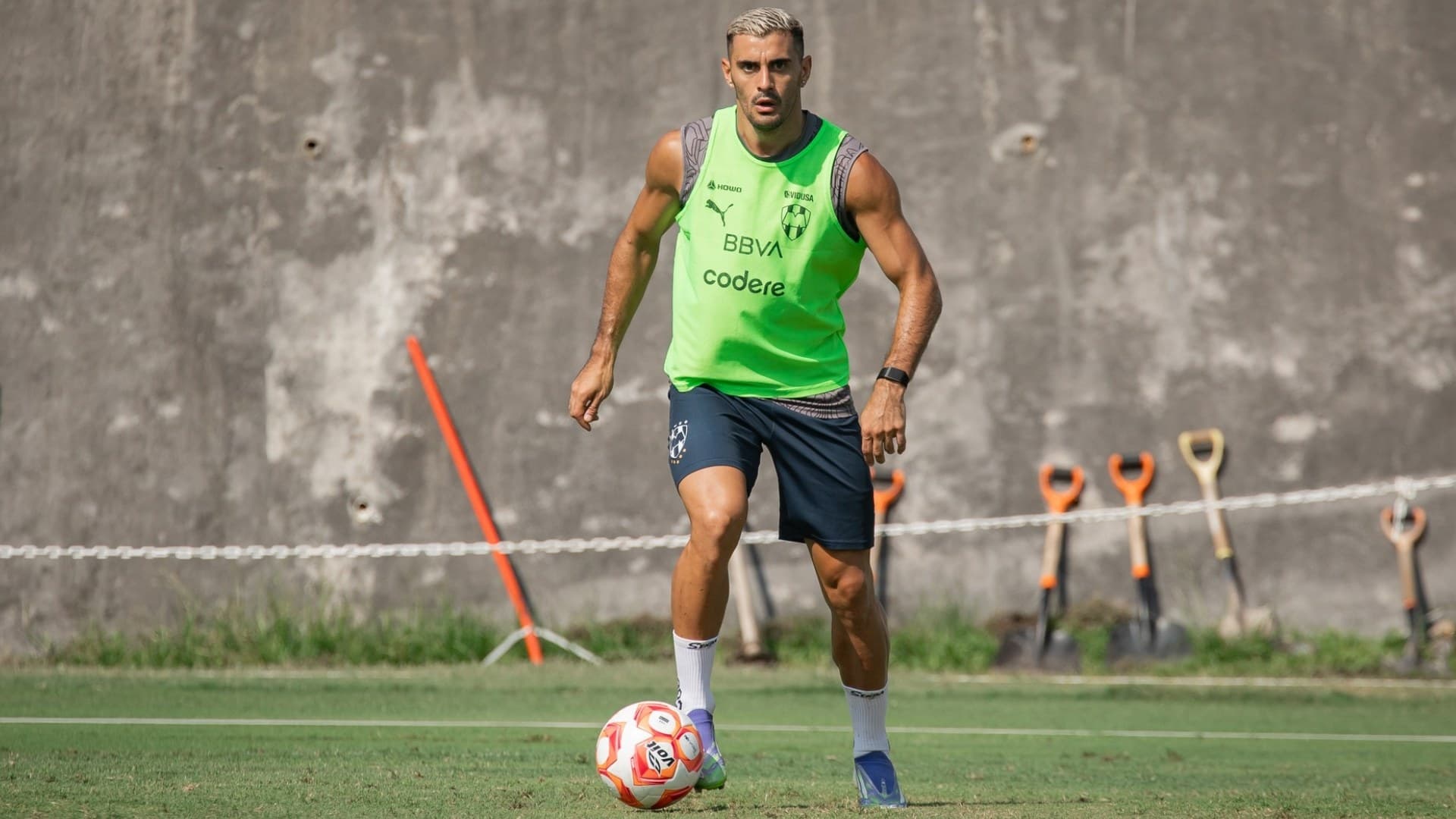 Inter Miami Quiere a Germán Berterame: ¿Rayados Dejará ir a su Delantero Estrella a la MLS?