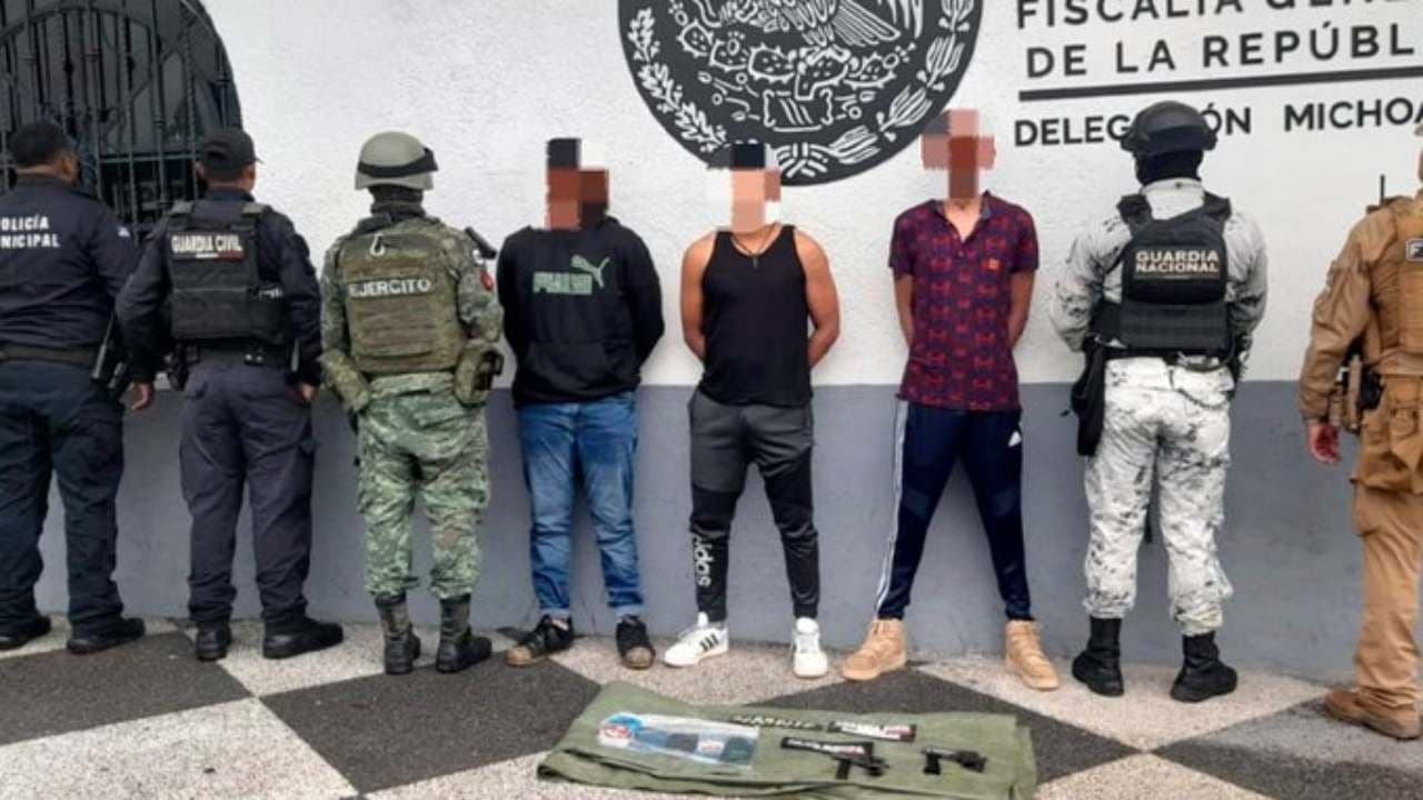 Detienen a 3 por Asesinato de Policías en Zitácuaro, Michoacán