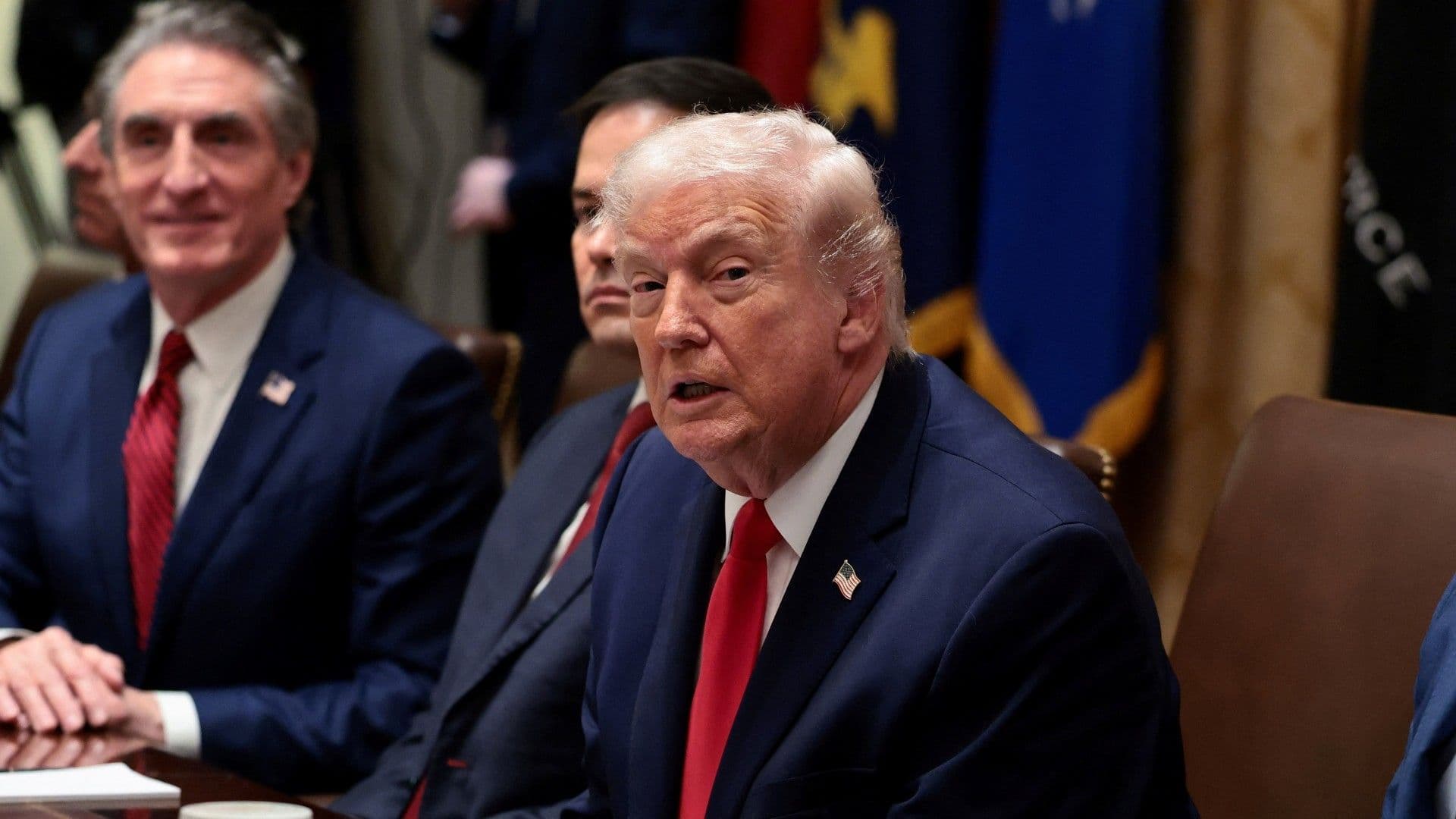 Trump Habla con Delcy Rodríguez y Ordena Reabrir Vuelos con Venezuela