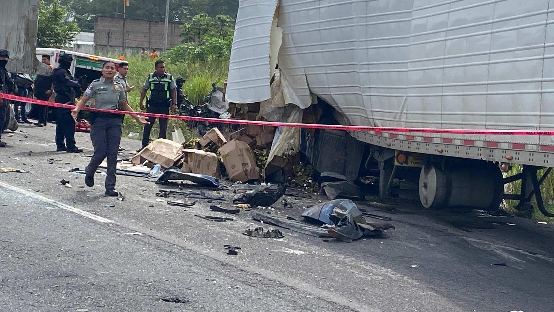 Accidente en Autopista Cosoleacaque-NuevoTeapa deja Tres Muertos