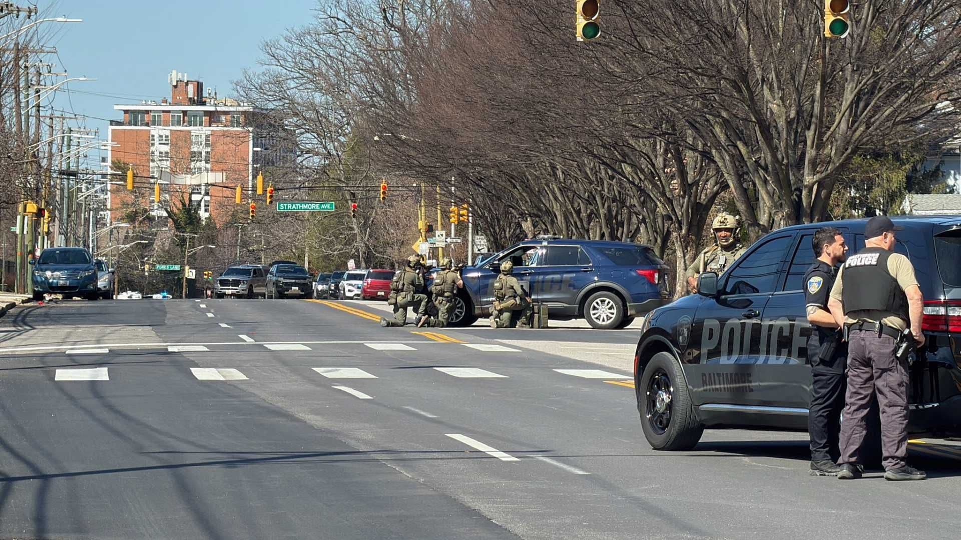 Tiroteo en Baltimore Hoy: Reportan Agente y Sospechoso Baleados en EUA