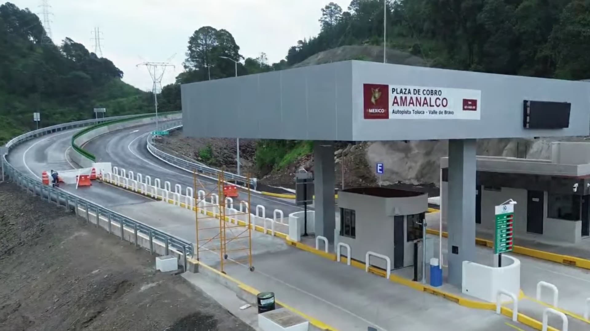 Cierran Circulación en Autopista Valle de Bravo-Toluca: ¿Qué Fue lo que Pasó?
