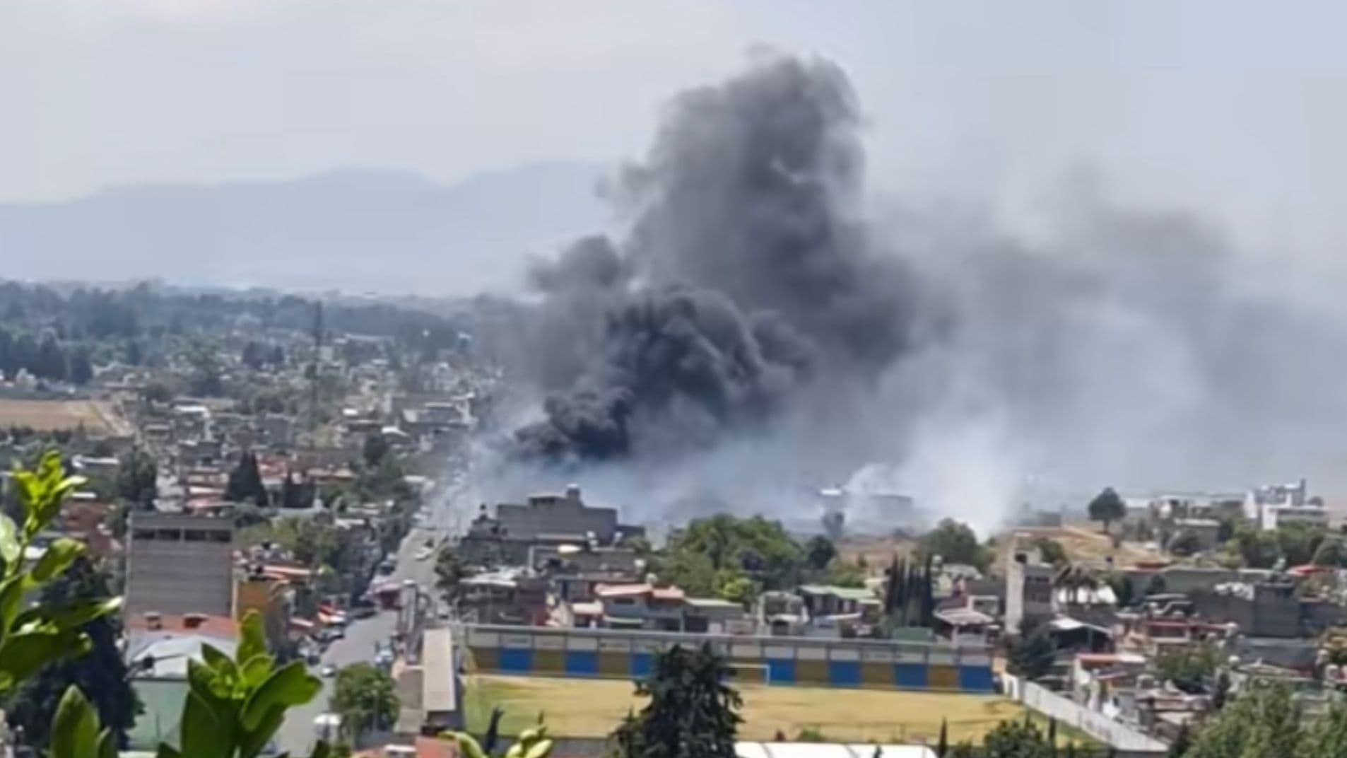 Reportan Controlado Fuerte Incendio en Pastizales de Ocoyoacac, Estado de México