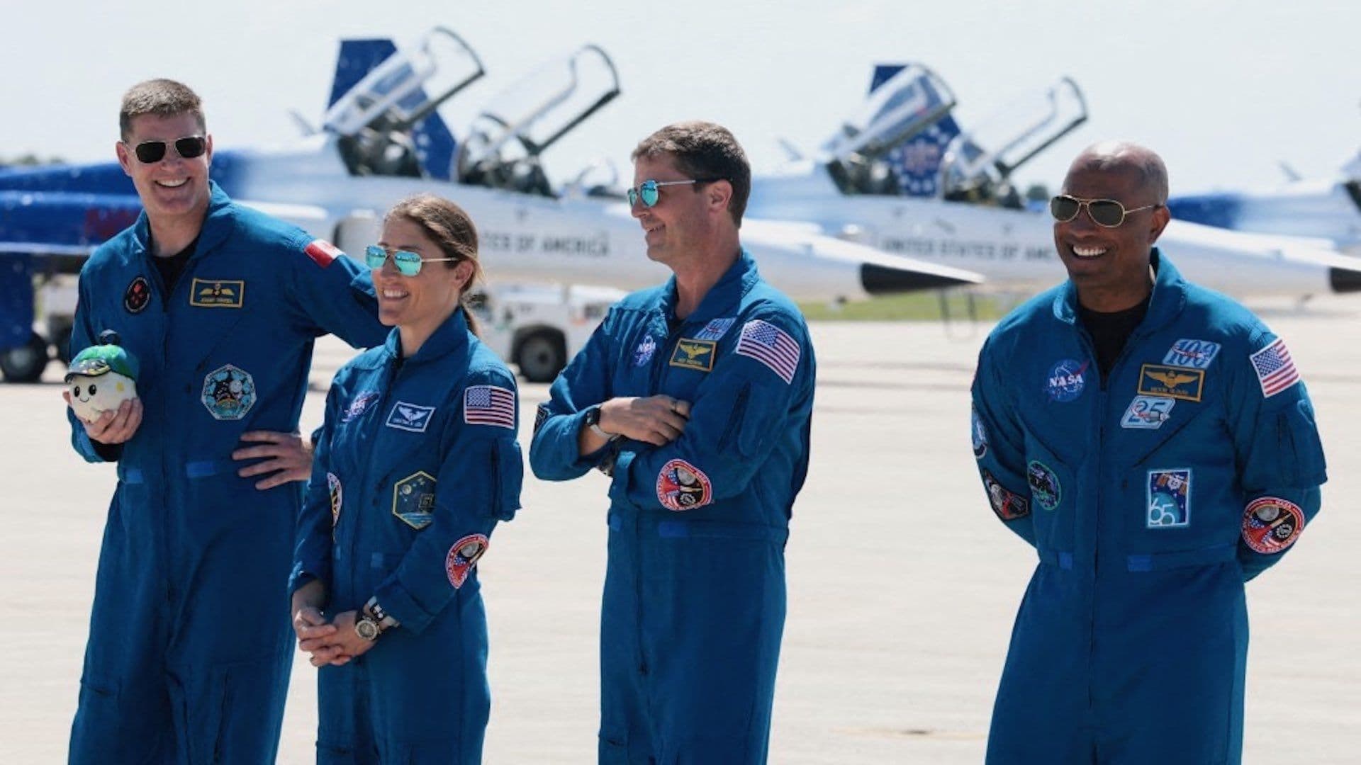 Llegan a Florida los Astronautas que Viajarán a la Luna en la Misión Artemis II