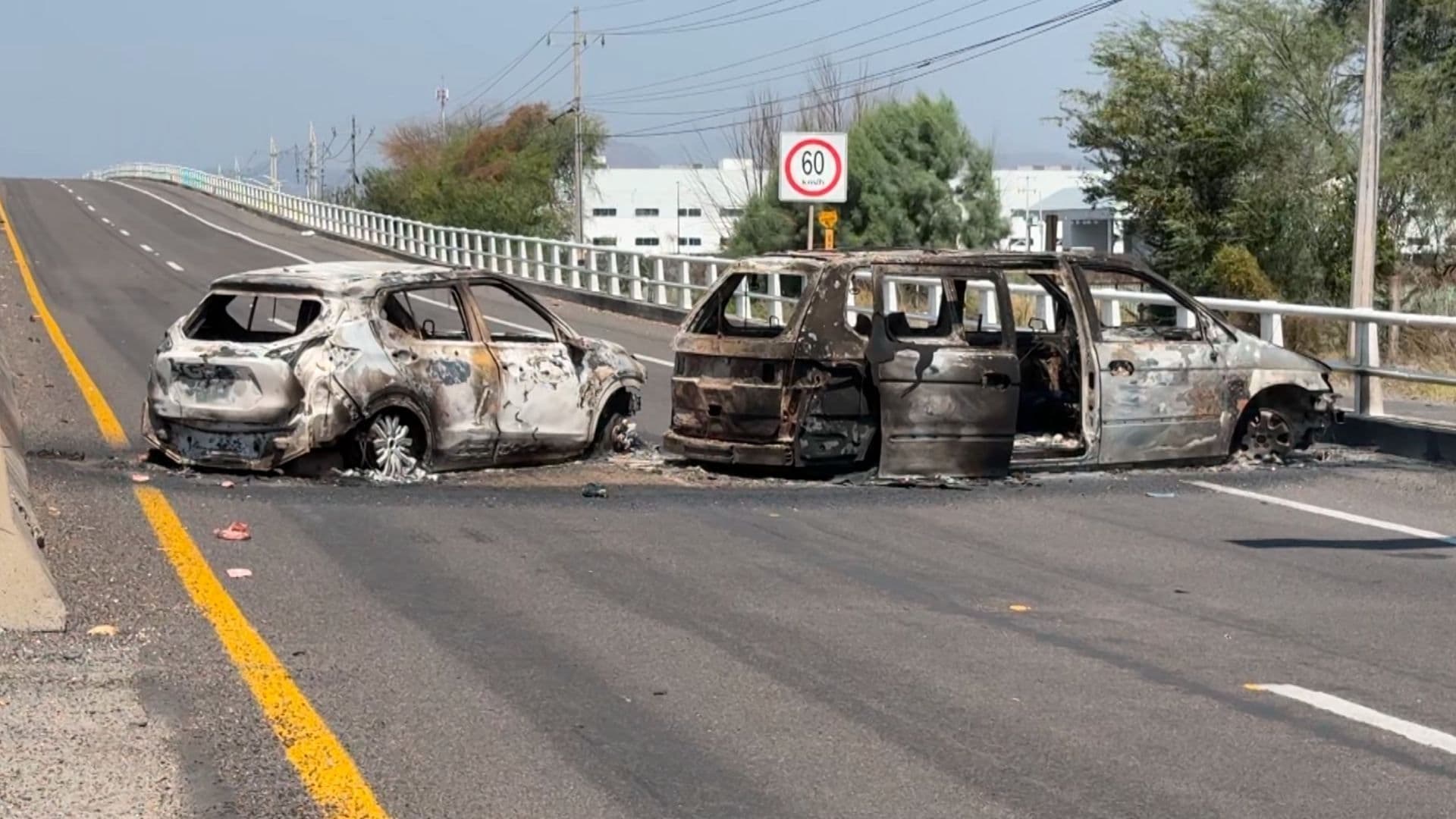 Vinculan a 13 Personas por Quema de Vehículos en Jalisco tras Abatimiento de “El Mencho”