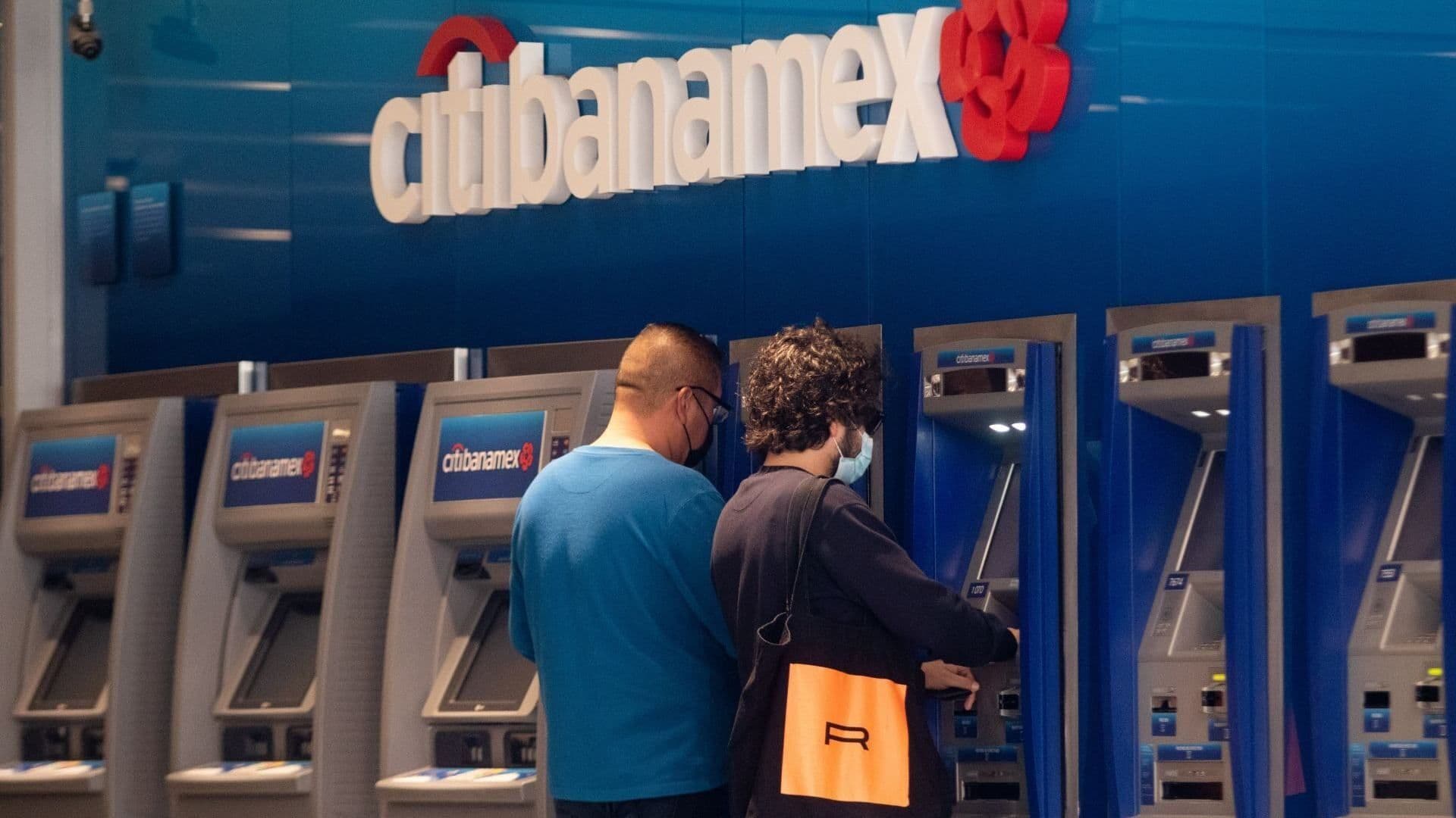 ¿Qué Bancos Sí Abren el Jueves y Viernes Santo 2026? Horarios y Sucursales que Trabajan Mañana