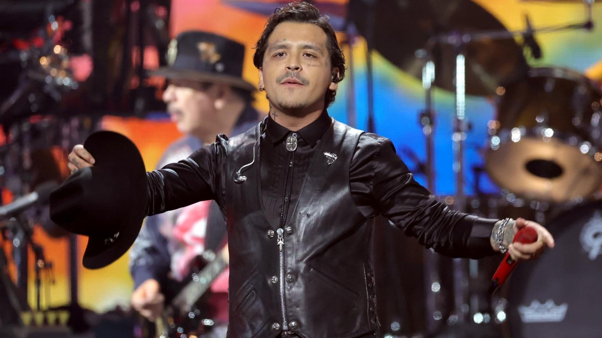 ¿Pepe Aguilar Es su Nuevo Manager? Christian Nodal Pone Fin a las Especulaciones