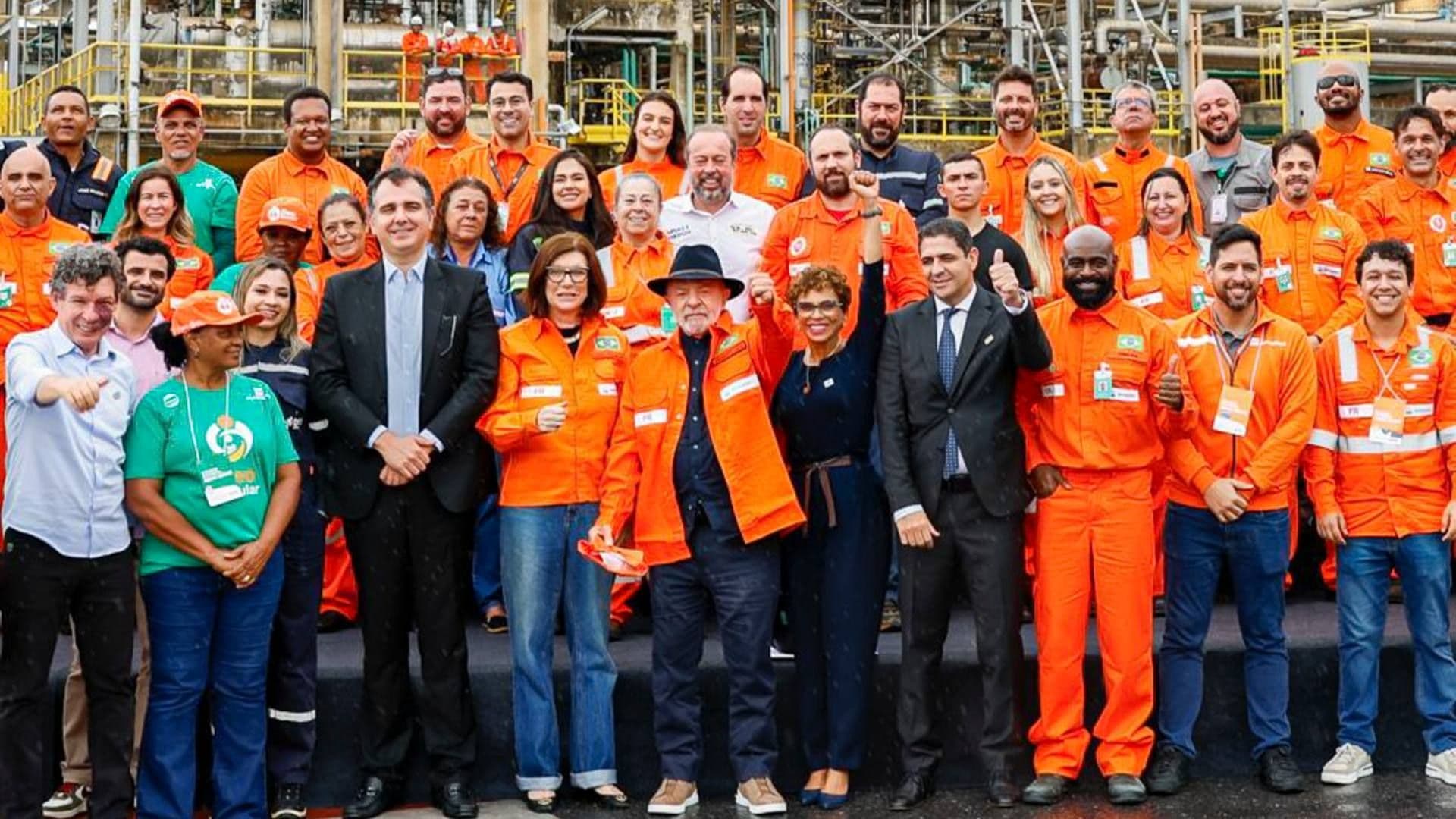 Lula Propuso a Sheinbaum Alianza entre Petrobras y Pemex para Explorar en Aguas Profundas