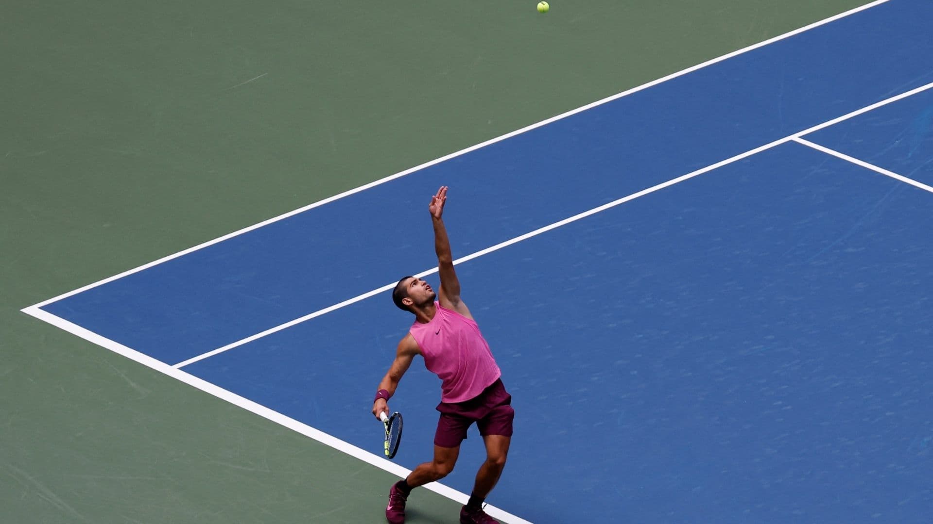Carlos Alcaraz Vence y Convence para Avanzar a Semifinales del US Open
