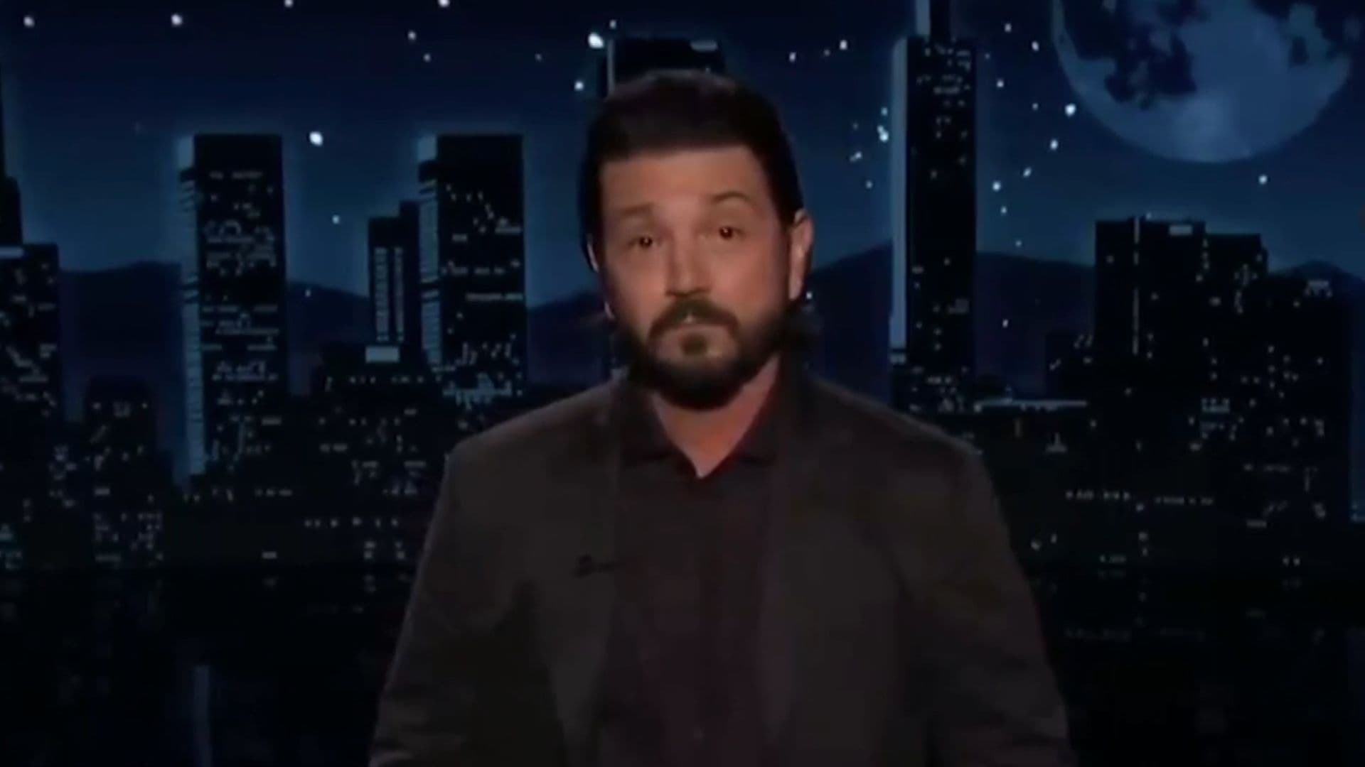 Diego Luna Destaca en Programa de TV las Contribuciones de la Comunidad Migrante a EUA