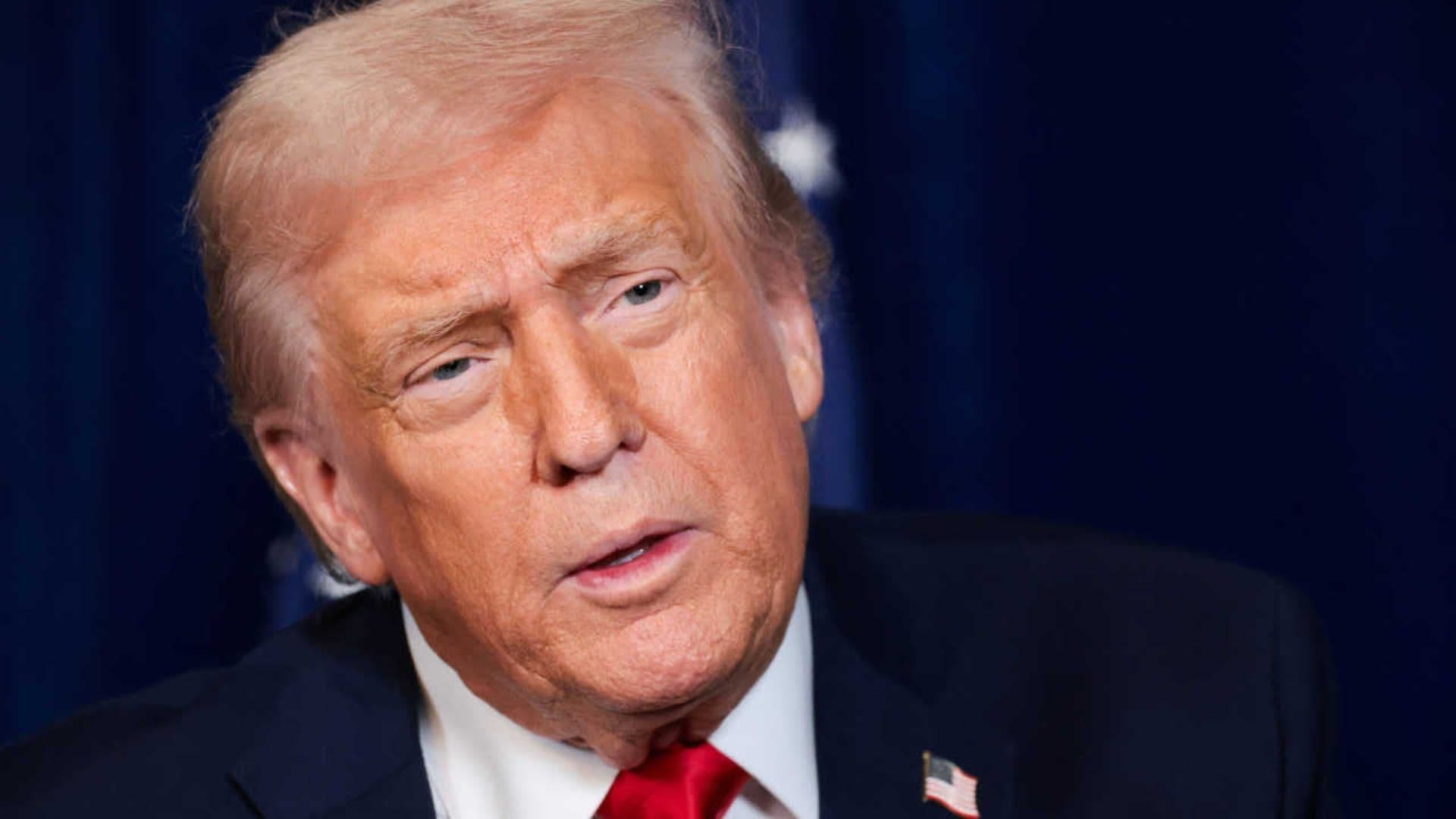 Donald Trump Anuncia Retiro de la Guardia Nacional de Chicago, Los Ángeles y Portland