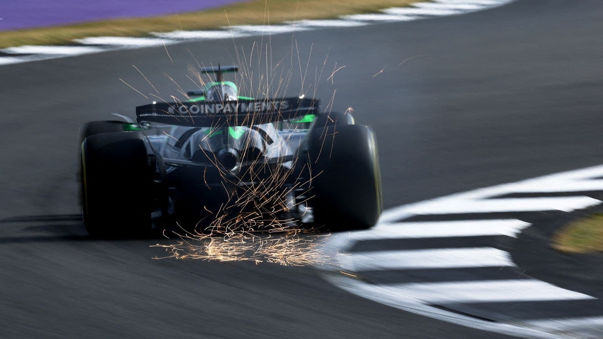 Resultados GP de Gran Bretaña 2025: Lando Norris Gana Carrera de F1 en Casa