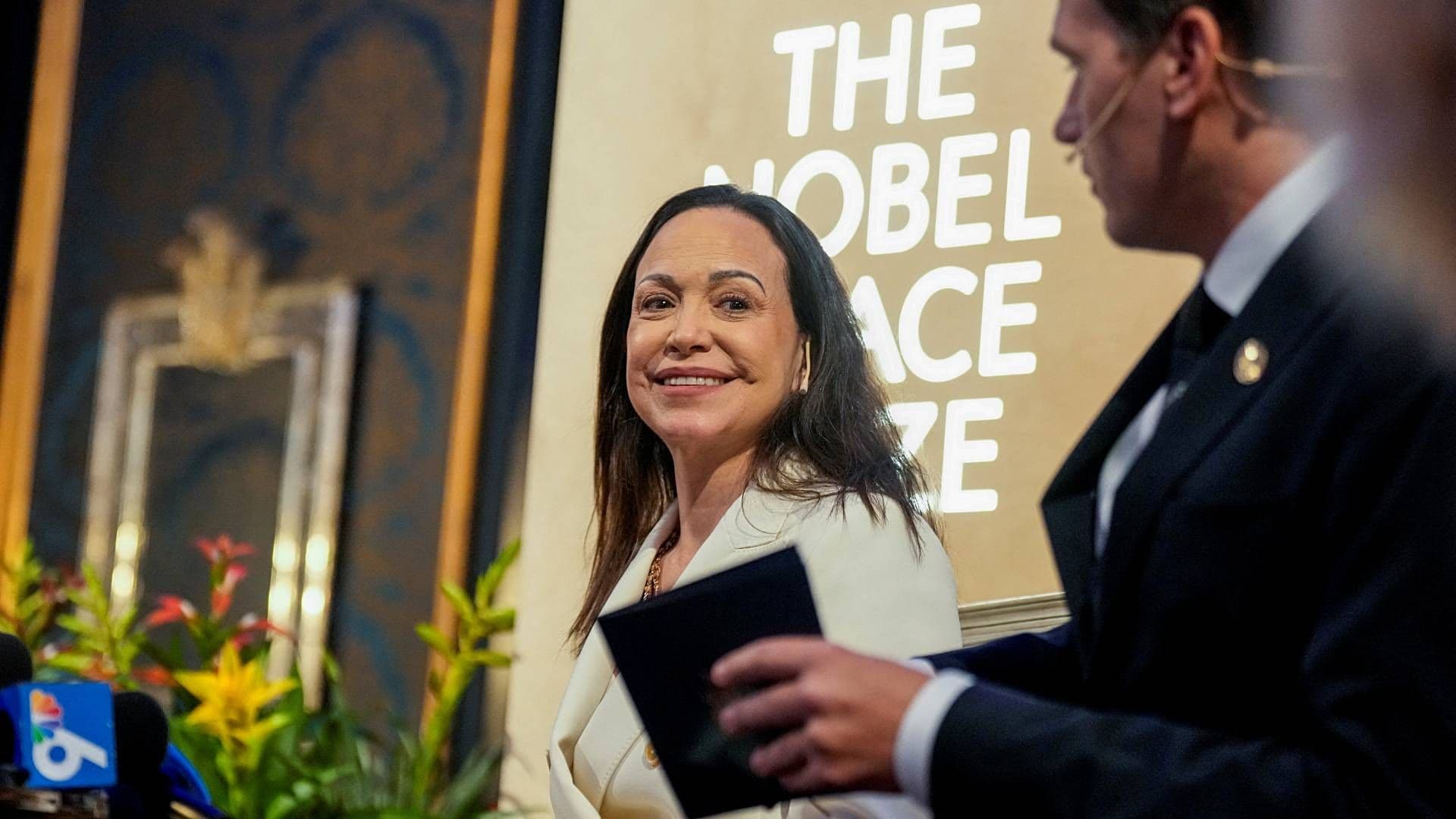 "Le Pedimos al Mundo Ayuda": María Corina Machado en Noruega