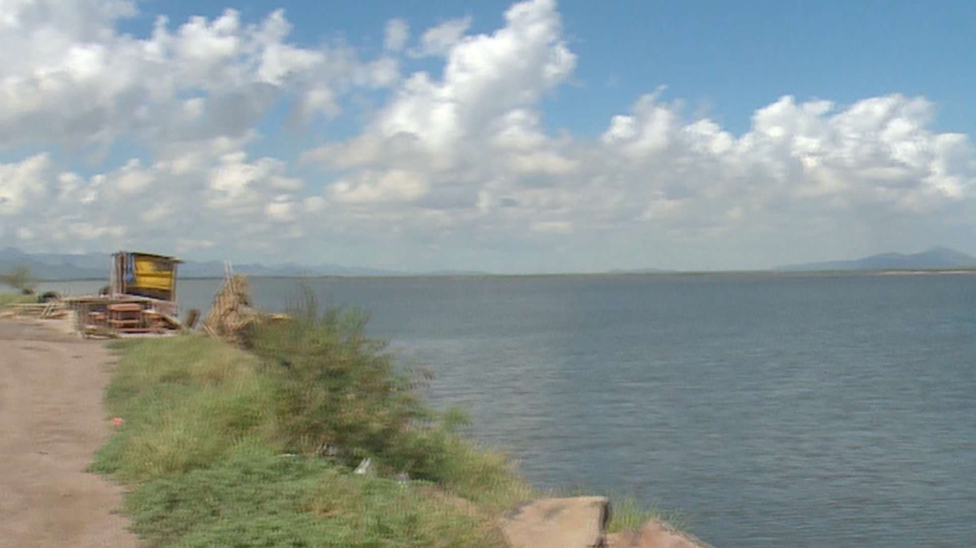 Pescadores Encuentran Cuerpo de Hombre Sin Vida Flotando en Estero "El Rancho" de Empalme