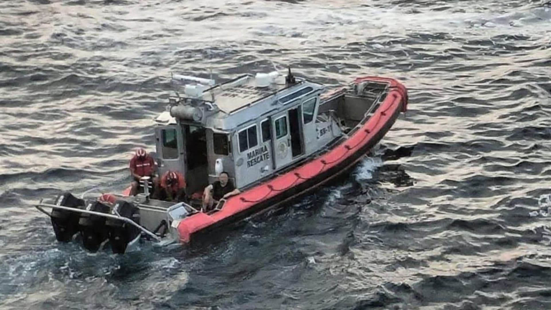 Turistas Chinos Mueren Ahogados en Acapulco, Guerrero; Mar de Fondo los Arrastró