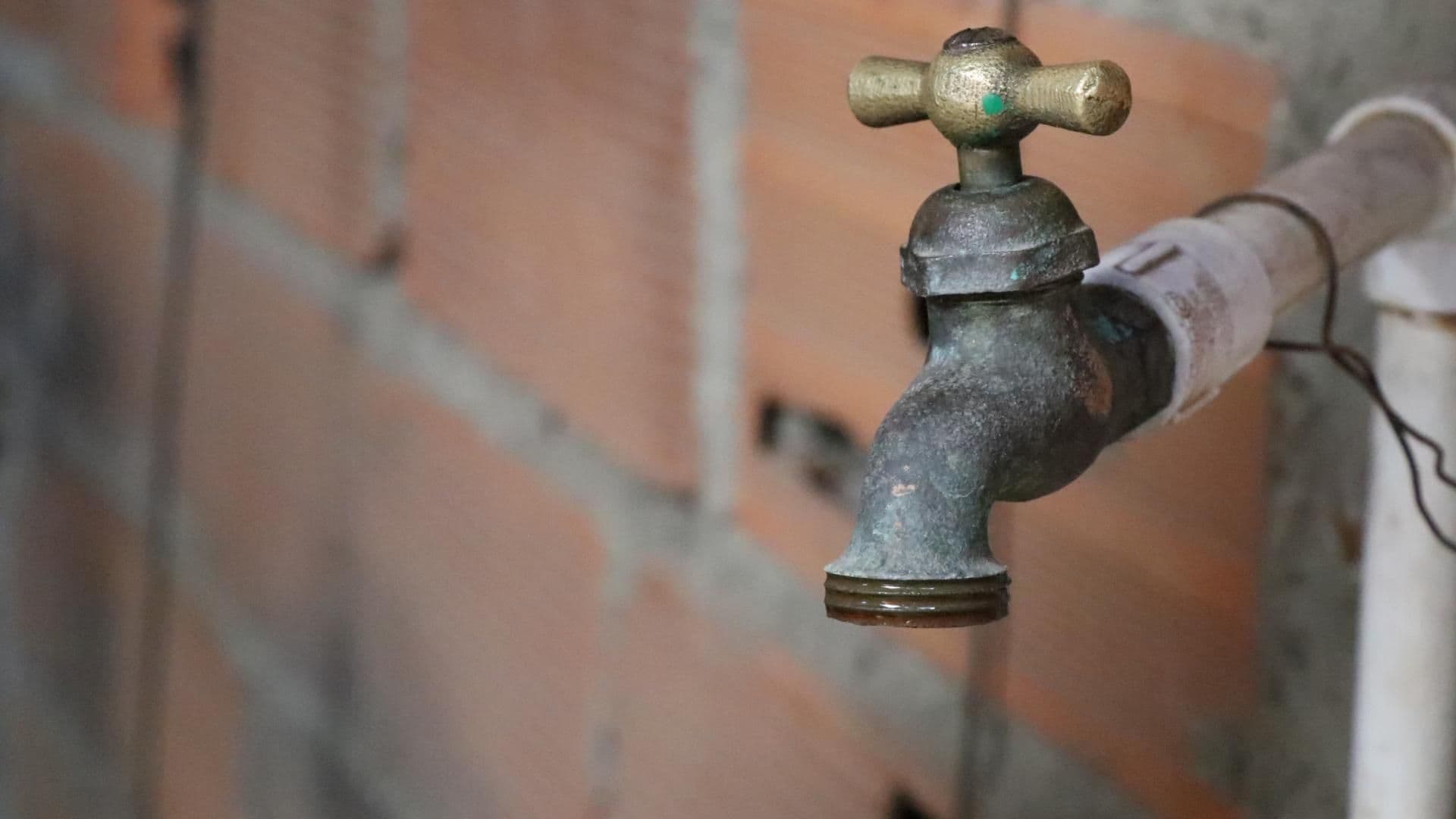 Cortes de Agua en Xalapa en Abril 2026: Lista de Colonias con Tandeos y Fecha de Suspensión