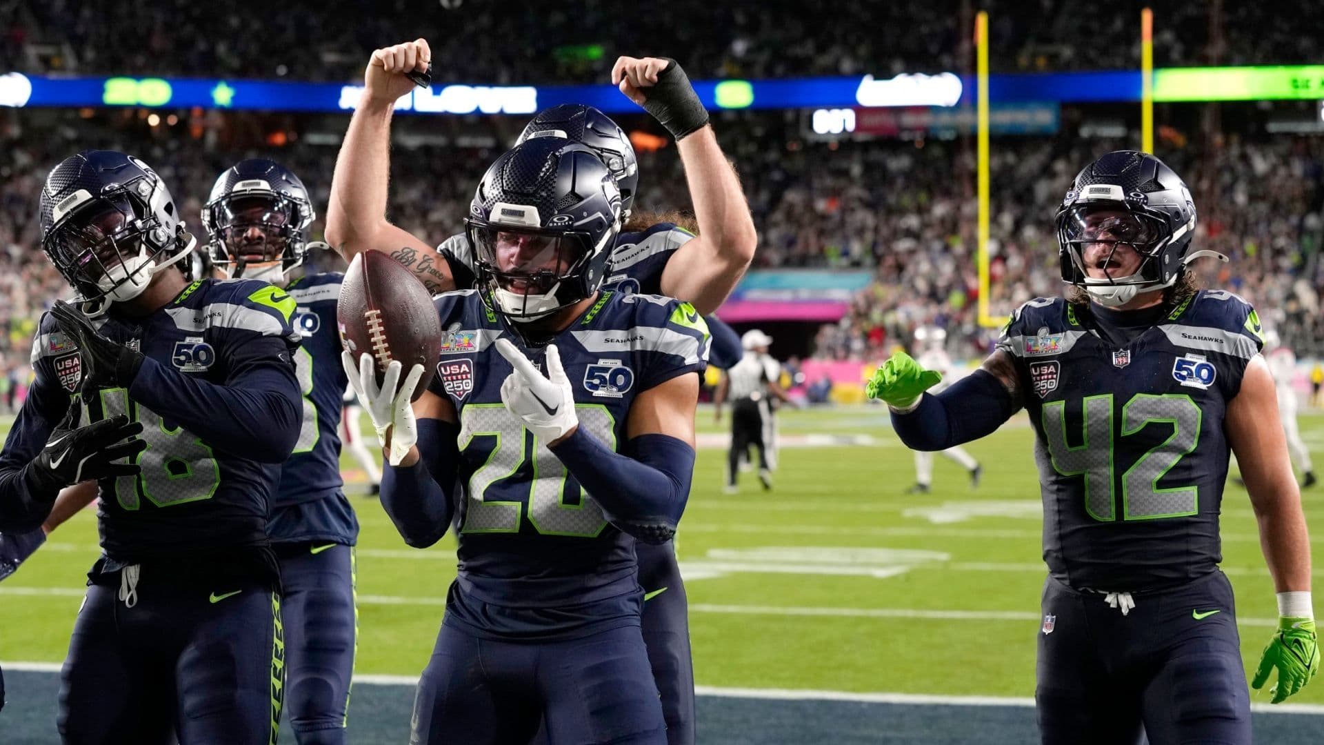 Confirman que los Halcones Marinos de Seattle, Recientes Campeones de la NFL, Están en Venta