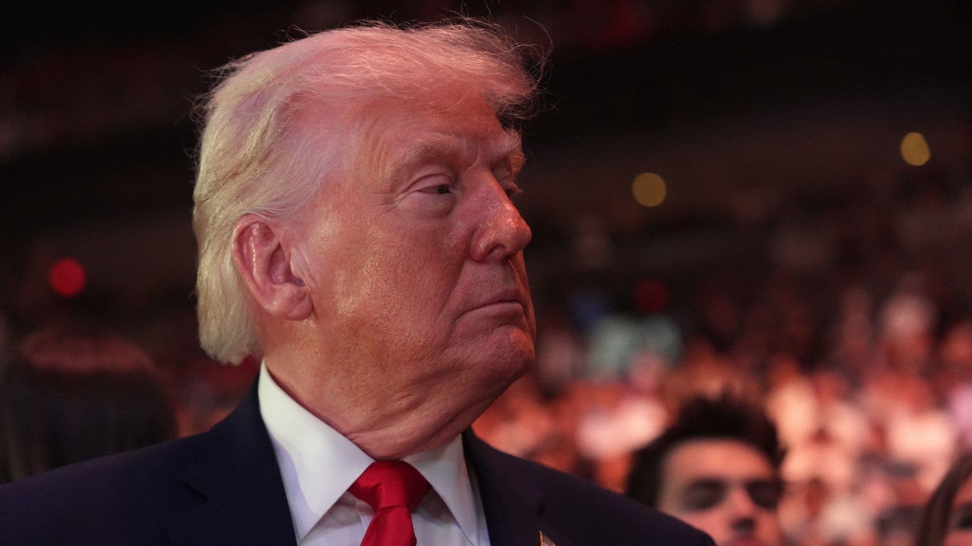 Trump Anuncia Bloqueo de Estrecho de Ormuz y Detención de Buques que Hayan Pagado Peaje a Irán