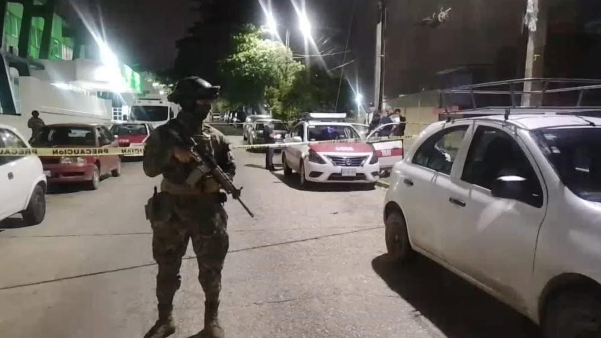 Hombres Armados Asesinan a Taxista Frente al Hospital Zona 36 del IMSS en Coatzacoalcos