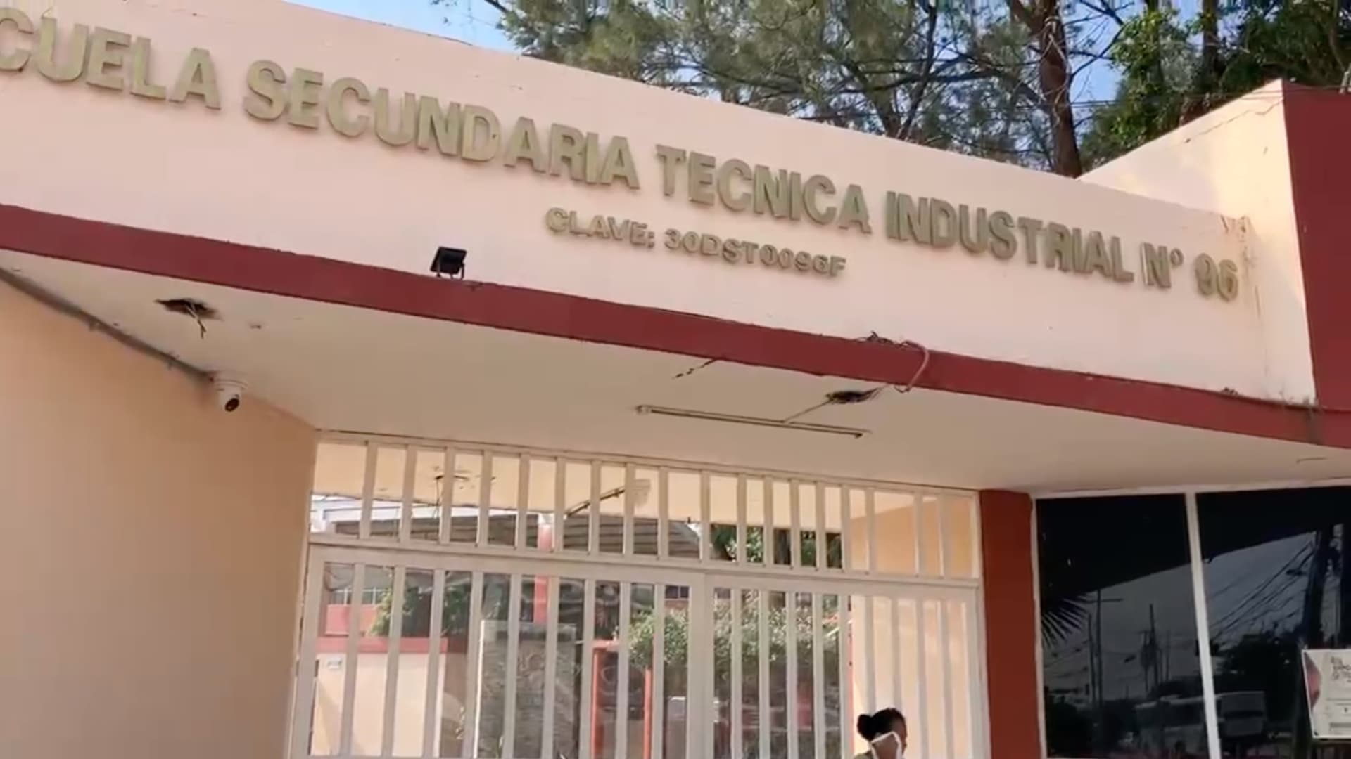 Alerta en Escuela Secundaria Técnica 96 de Coatzacoalcos por Presunta Amenaza de Tiroteo